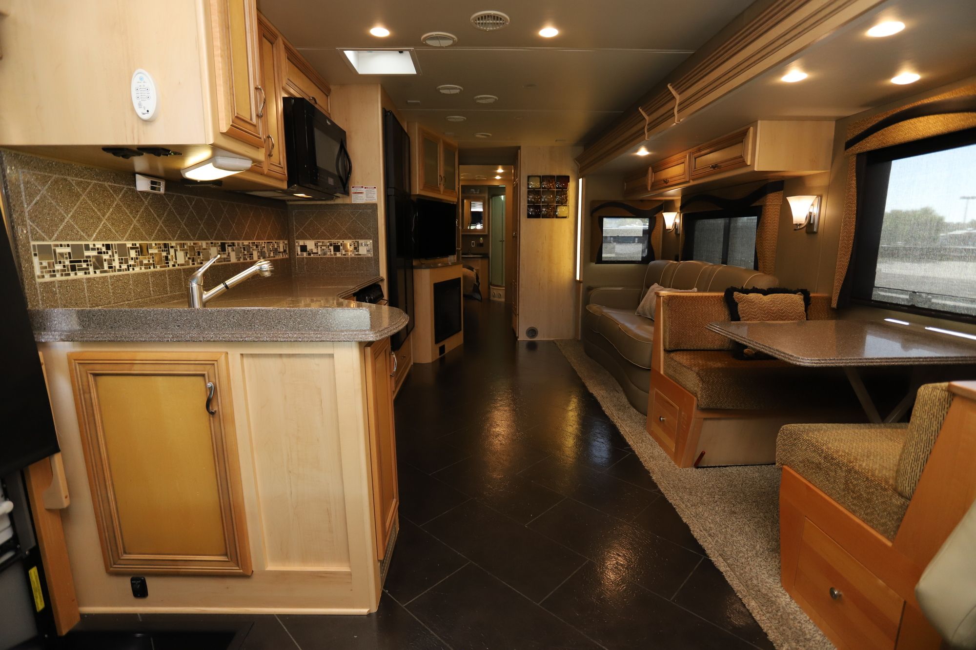 Used 2015 Newmar Canyon Star 3610 Class A  For Sale