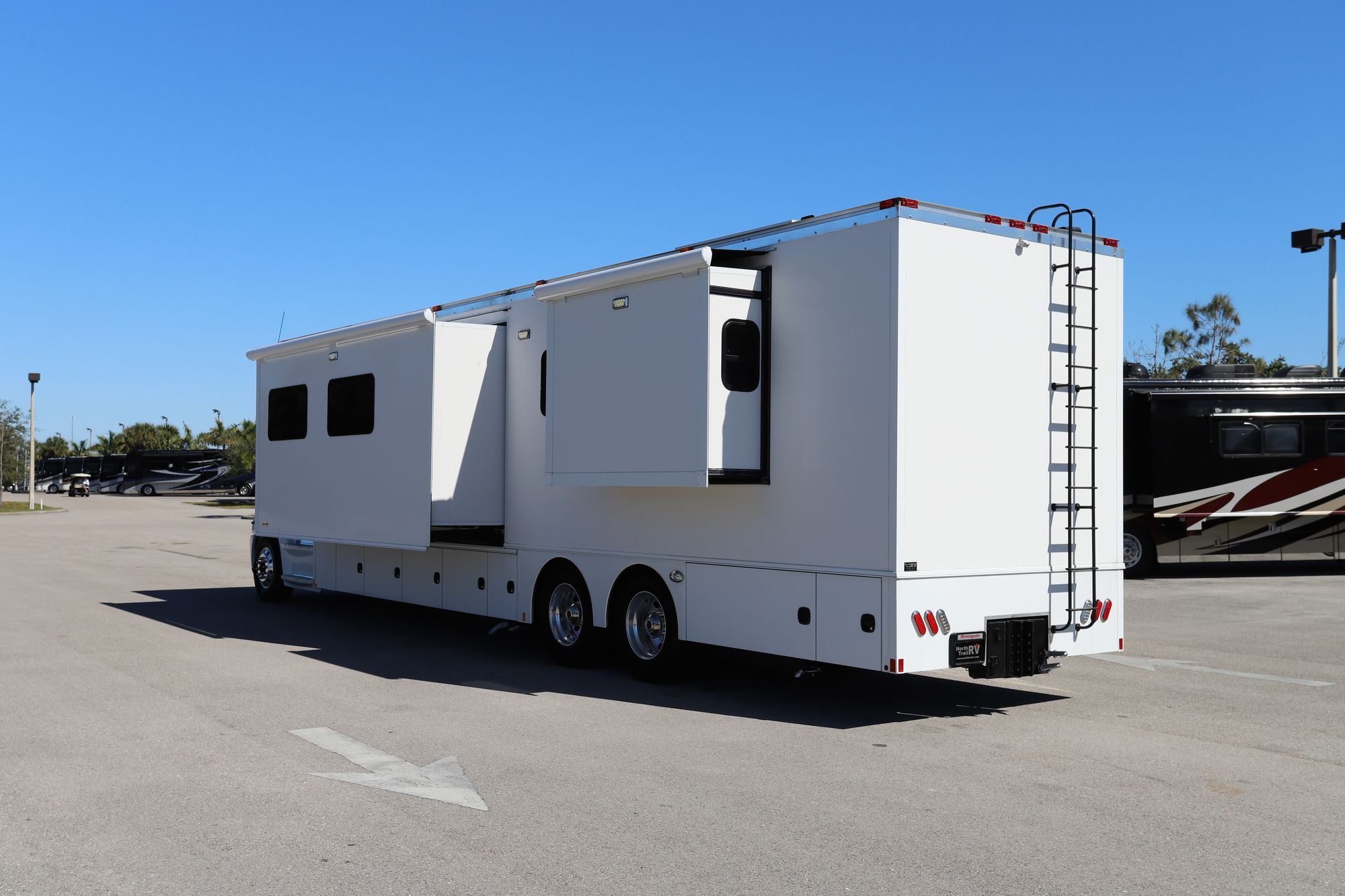 Used 2018 Renegade Rv Classic 3400 Class C  For Sale