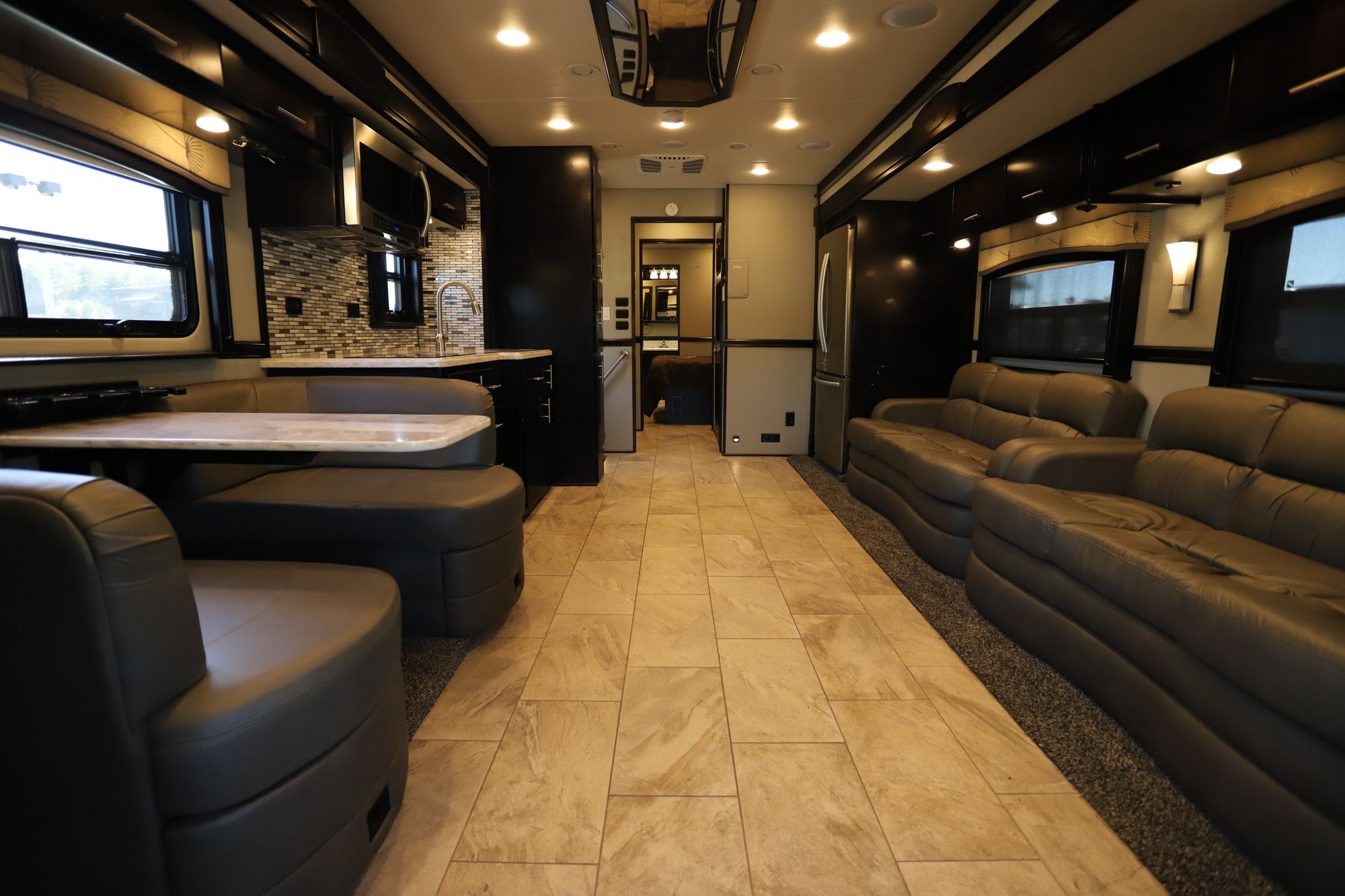 Used 2018 Renegade Rv Classic 3400 Class C  For Sale