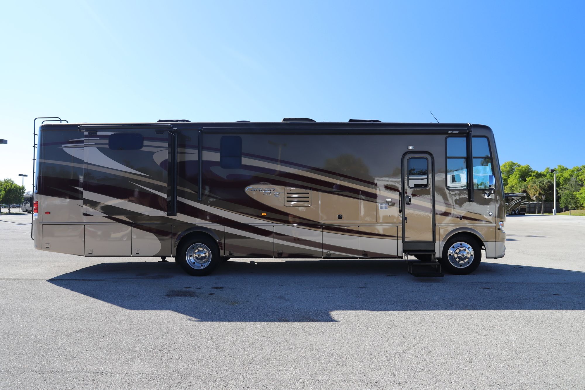 Used 2015 Newmar Canyon Star 3610 Class A  For Sale