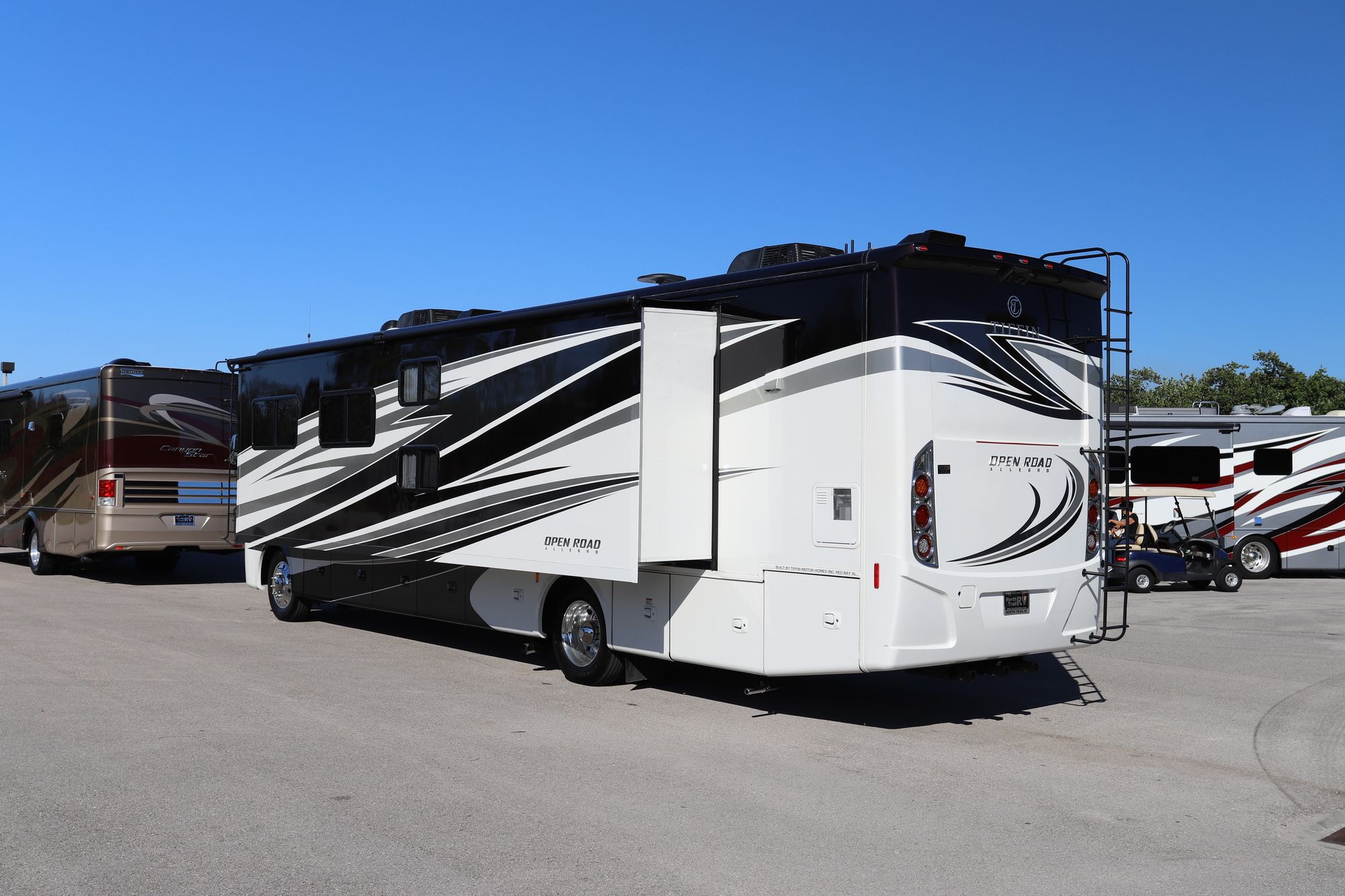 Used 2018 Tiffin Motor Homes Allegro 36UA Class A  For Sale