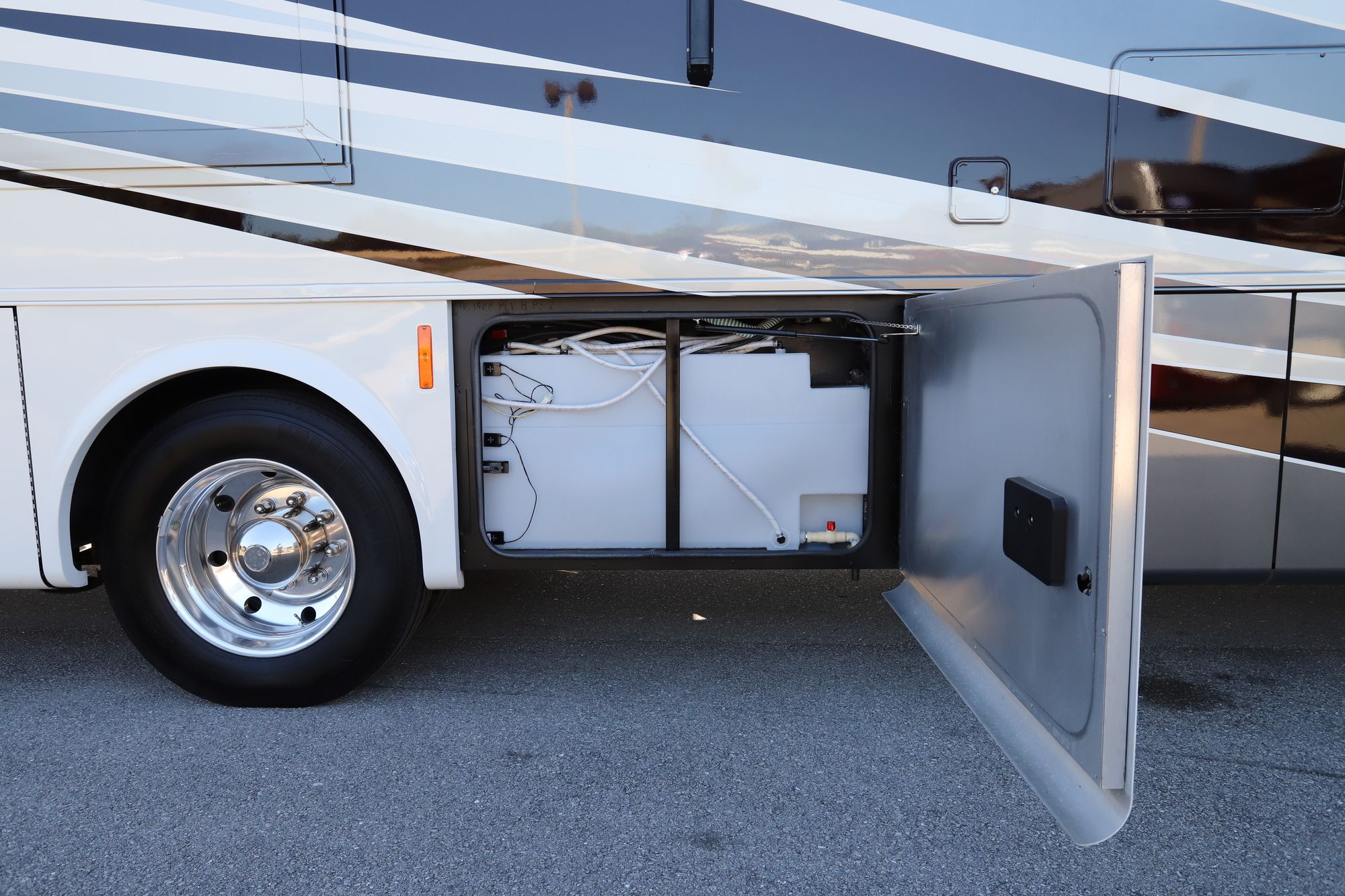 Used 2018 Tiffin Motor Homes Allegro 36UA Class A  For Sale