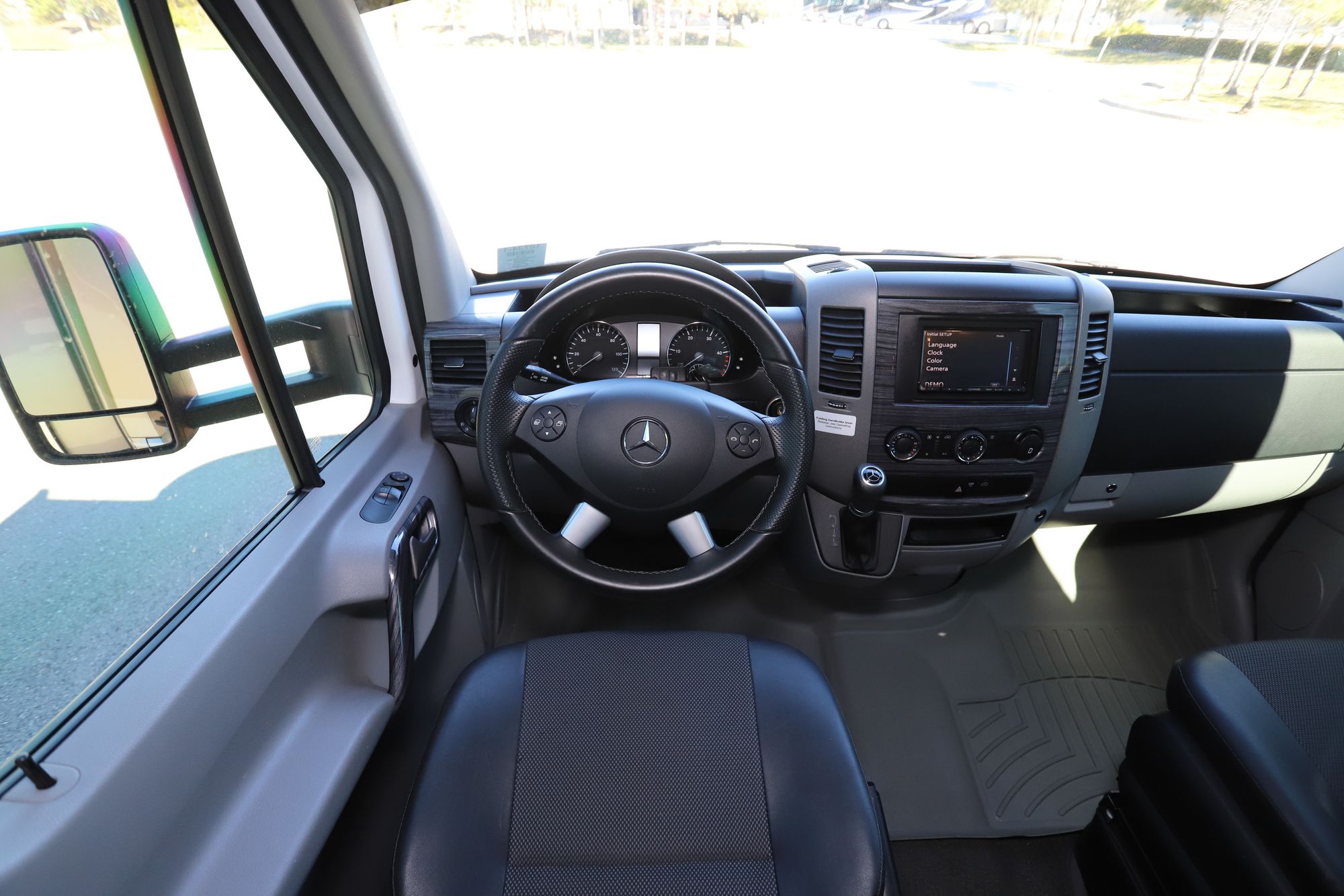 Used 2018 Renegade Rv Vienna 25VQRS Class C  For Sale