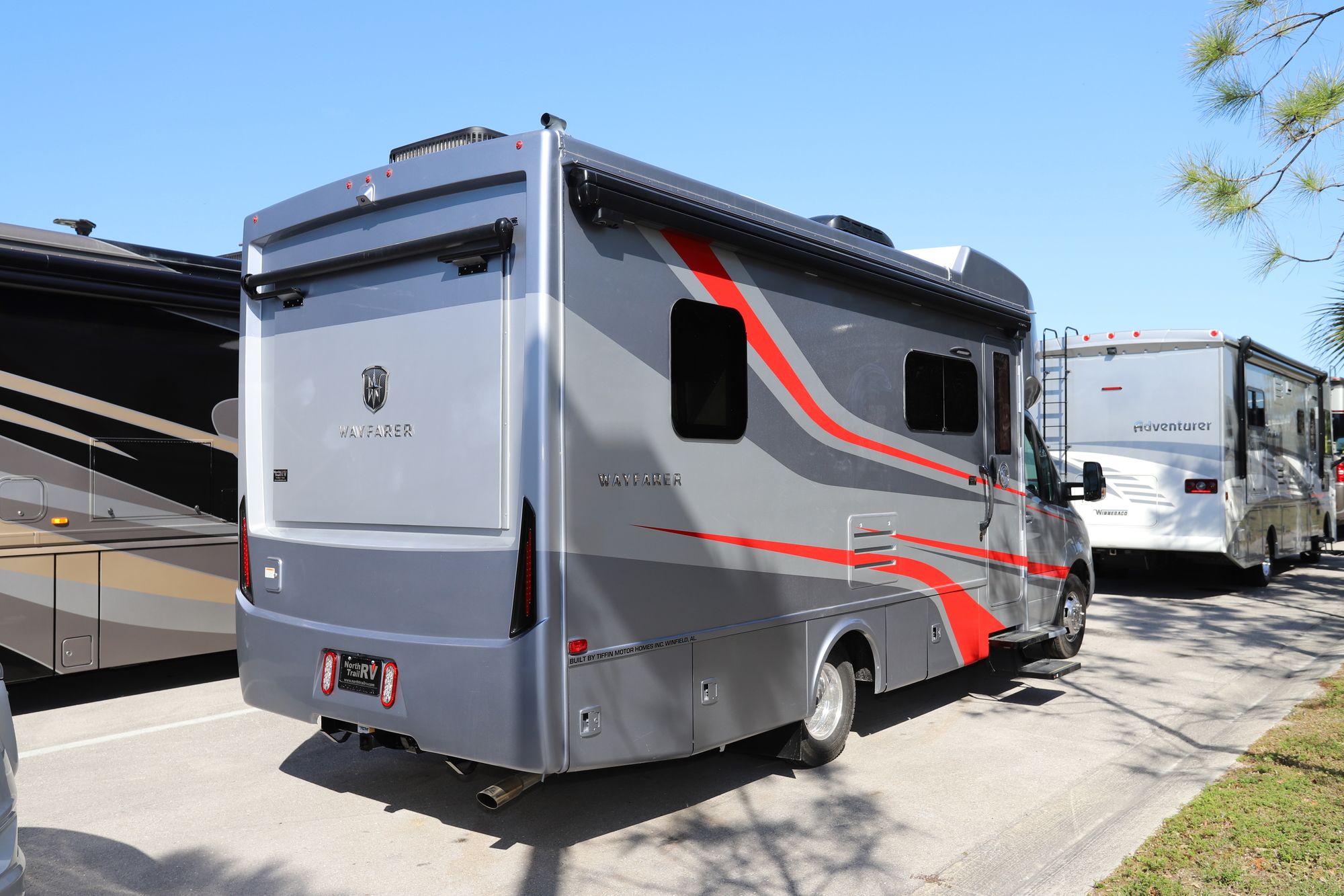 New 2021 Tiffin Motor Homes Wayfarer 25 SW Class C  For Sale