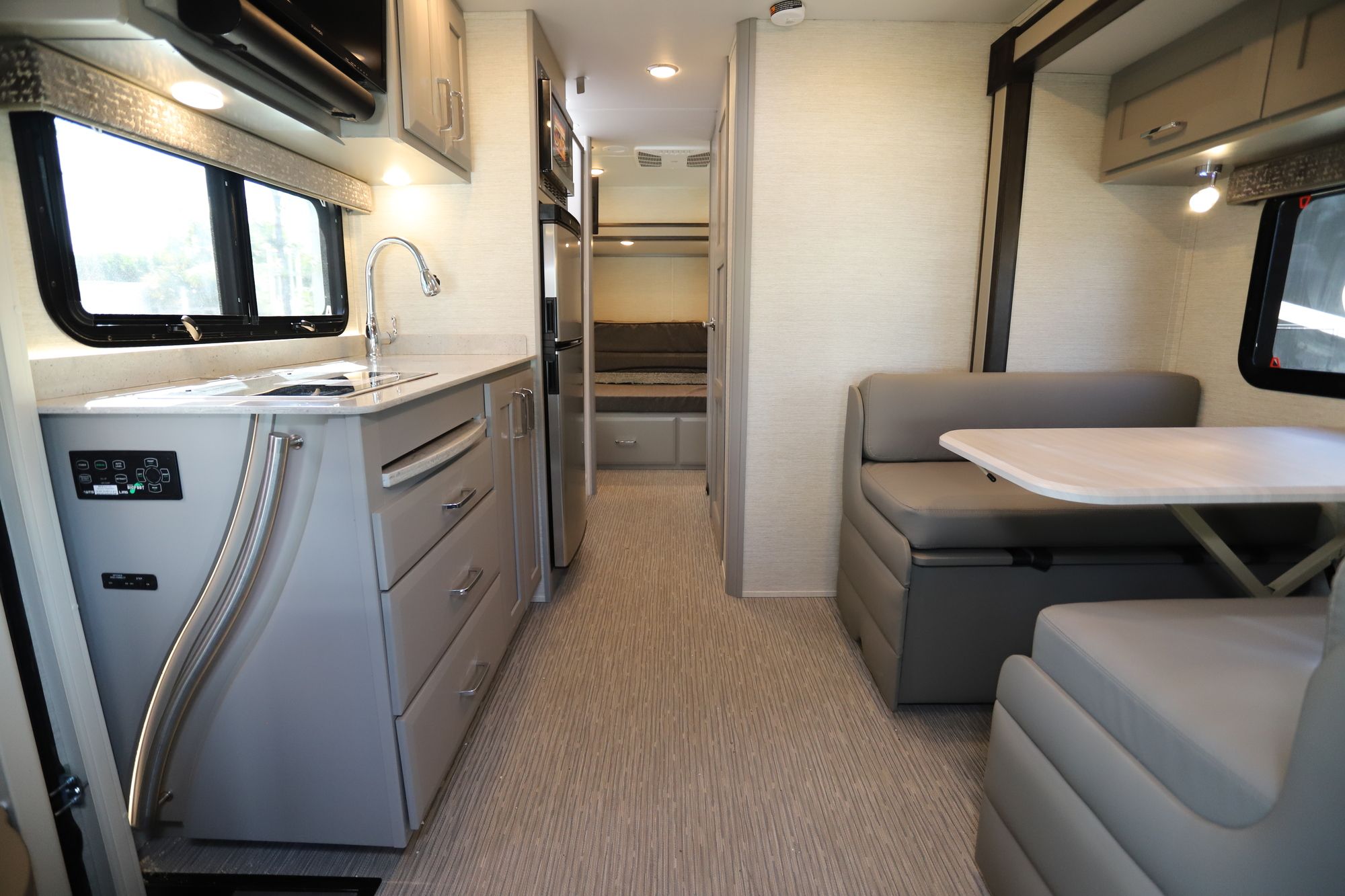 New 2021 Tiffin Motor Homes Wayfarer 25 SW Class C  For Sale