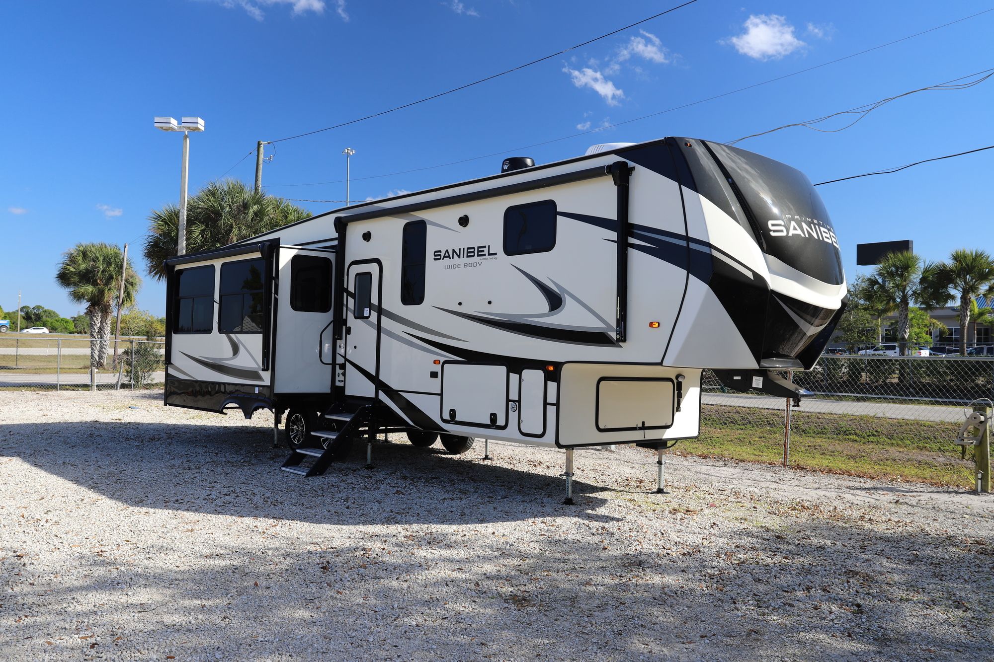 Used 2021 Forest River Sanibel 3102RSWB Fifth Wheel  For Sale