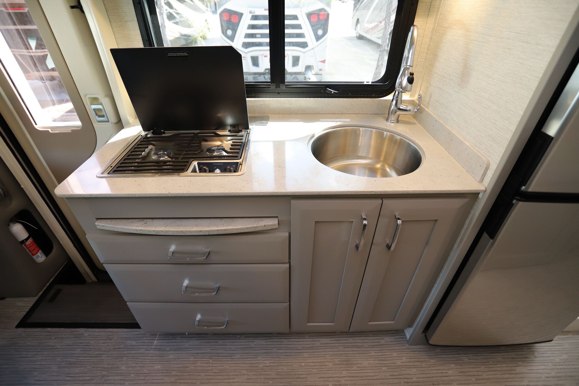 New 2021 Tiffin Motor Homes Wayfarer 25 SW Class C  For Sale