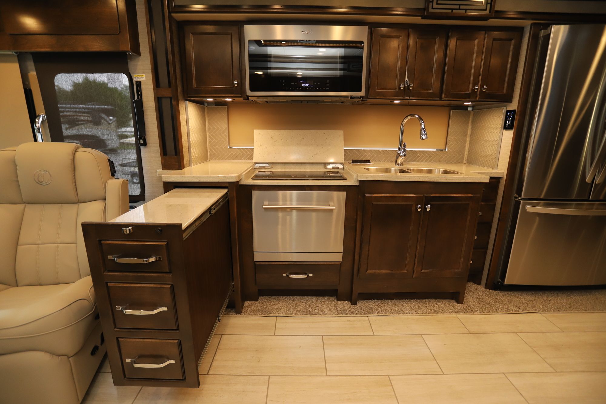 New 2021 Tiffin Motor Homes Allegro Red 38KA Class A  For Sale