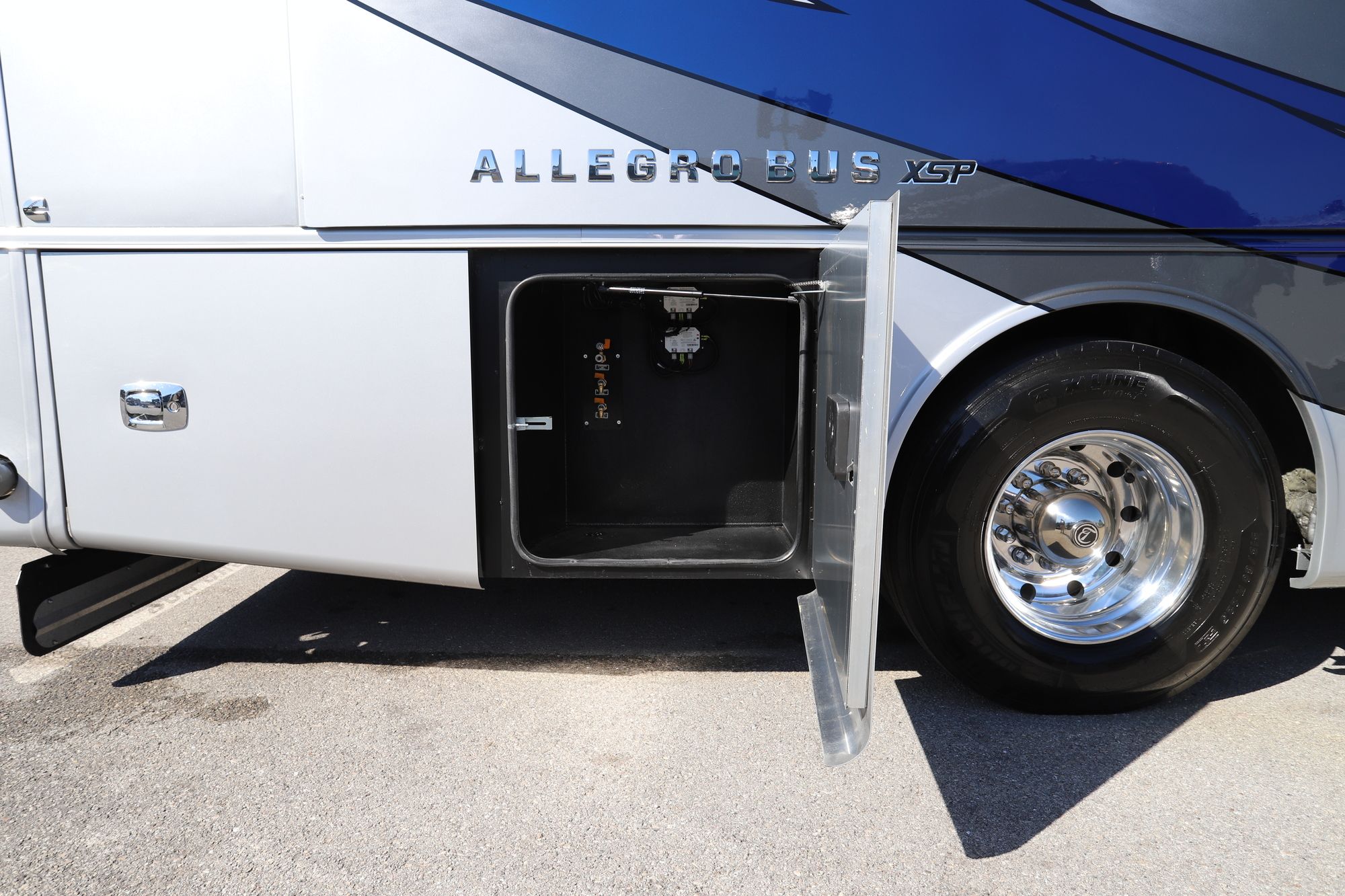 New 2021 Tiffin Motor Homes Allegro Bus 40IP Class A  For Sale