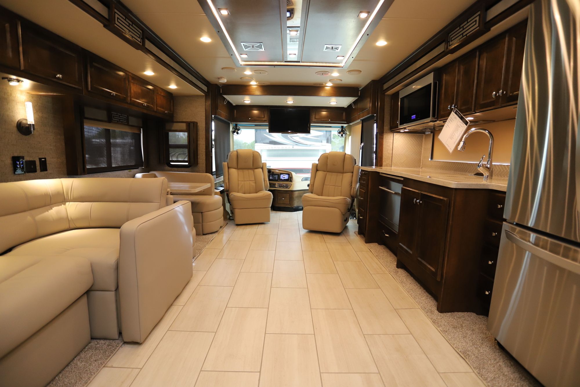 New 2021 Tiffin Motor Homes Allegro Red 38KA Class A  For Sale