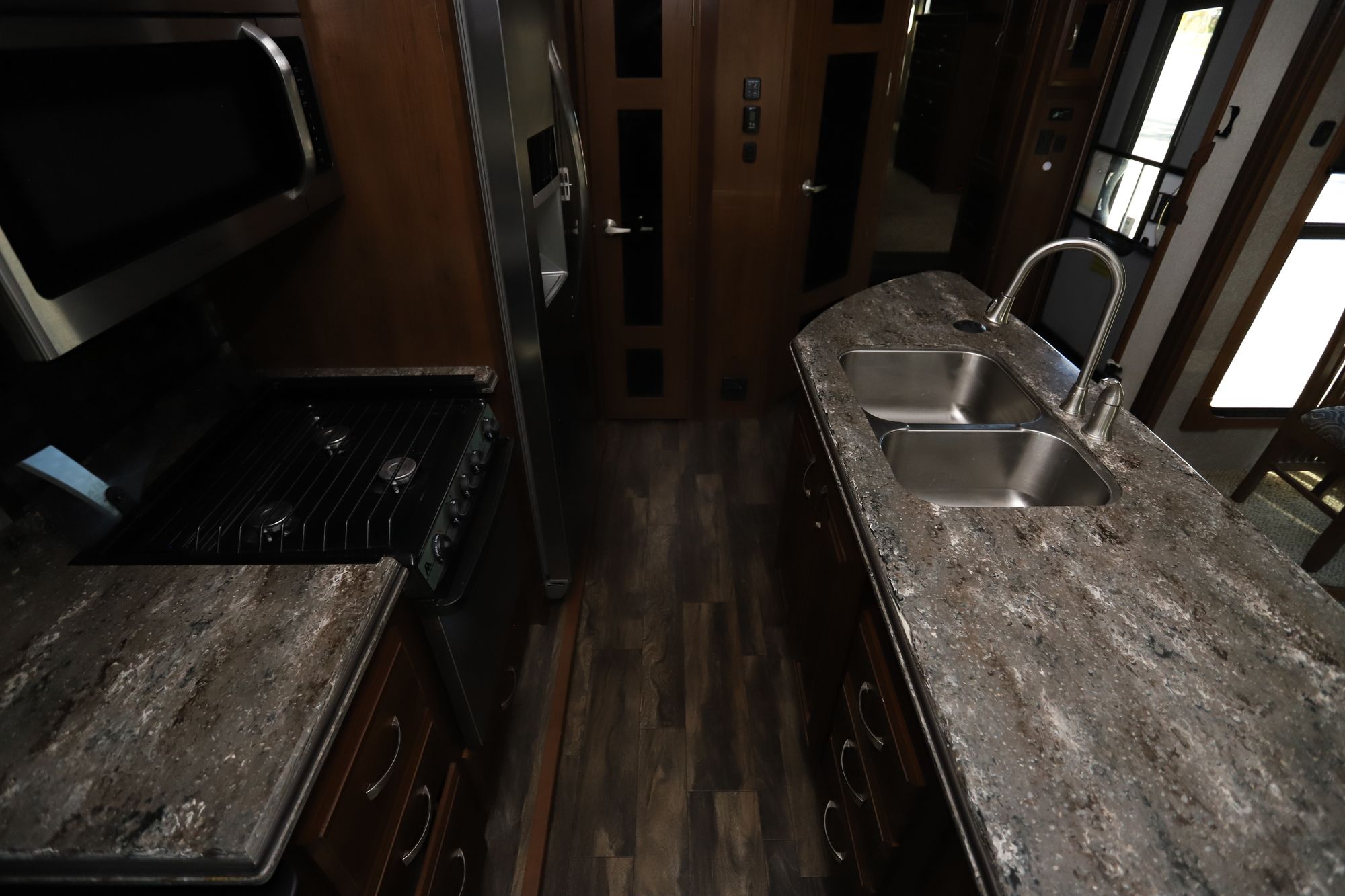 New 2017 Jayco Pinnacle Fw 36FBTS Fifth Wheel  For Sale