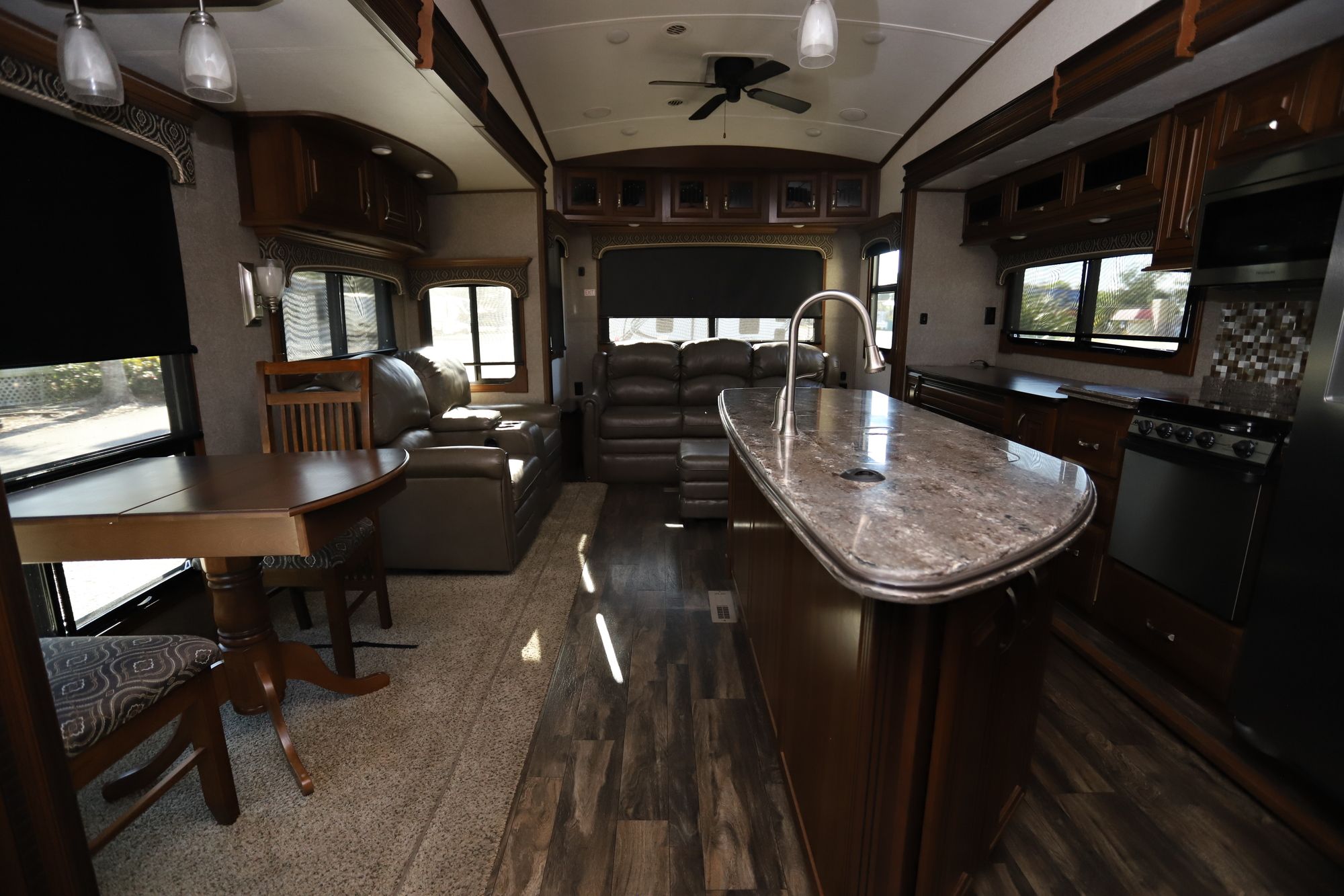 New 2017 Jayco Pinnacle Fw 36FBTS Fifth Wheel  For Sale