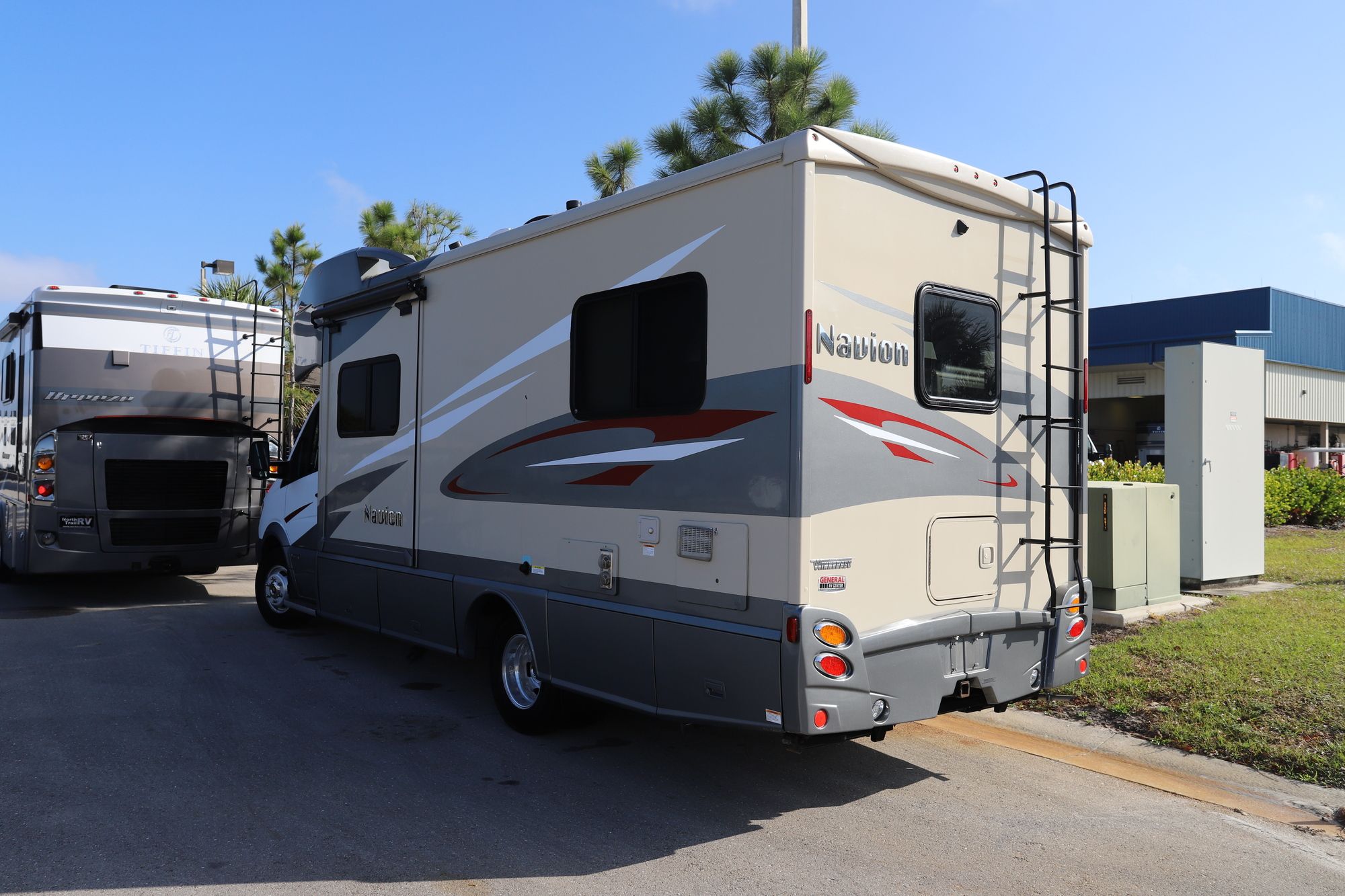 Used 2019 Winnebago Navion 24V Class C  For Sale