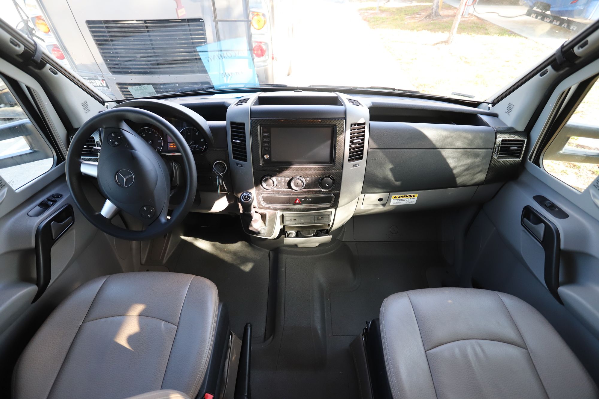 Used 2019 Winnebago Navion 24V Class C  For Sale