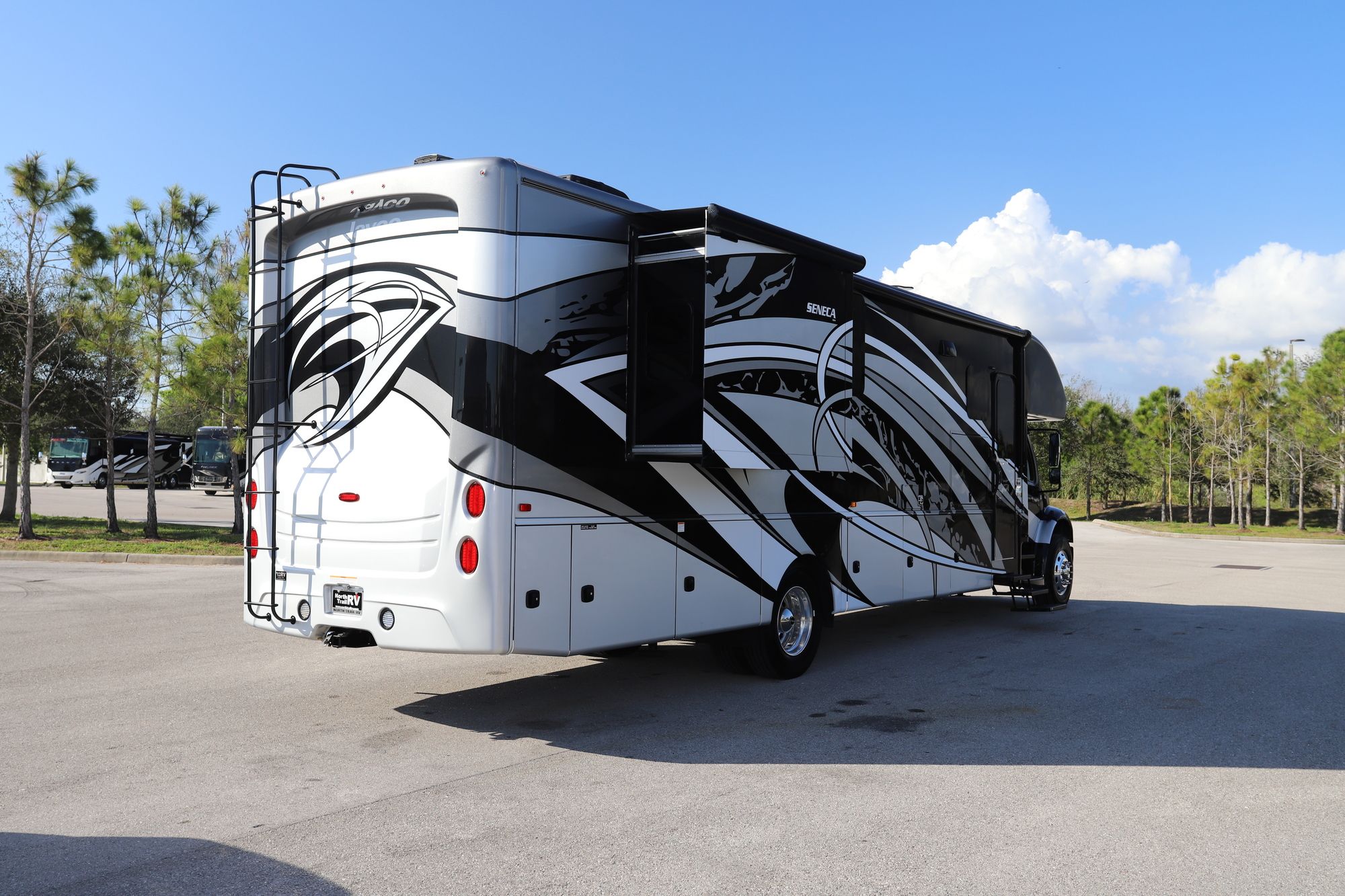 Used 2021 Jayco Seneca 37FK Super C  For Sale