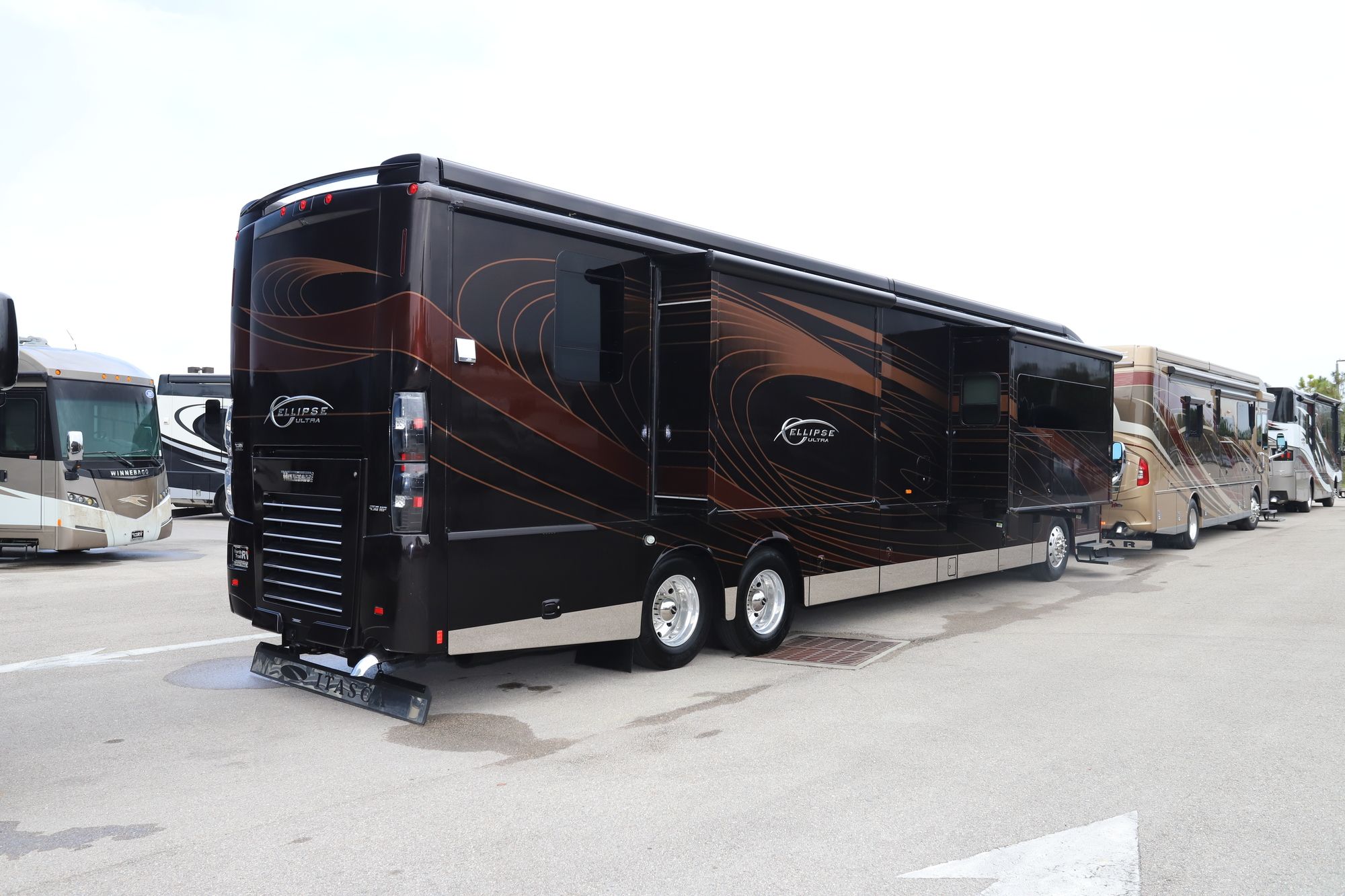 Used 2015 Itasca Ellipse Ultra 42HL Class A  For Sale