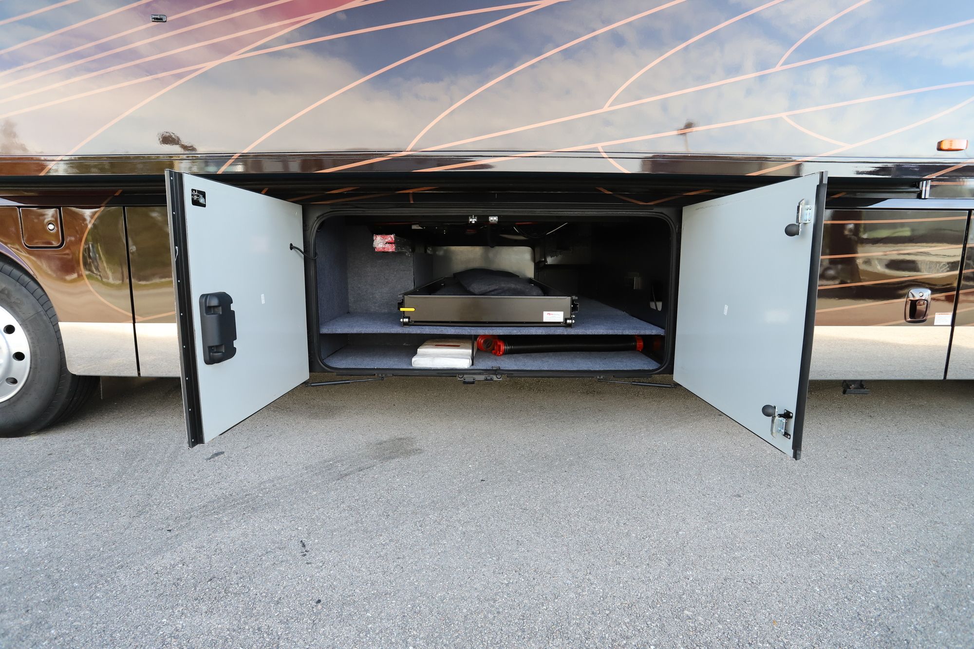 Used 2015 Itasca Ellipse Ultra 42HL Class A  For Sale