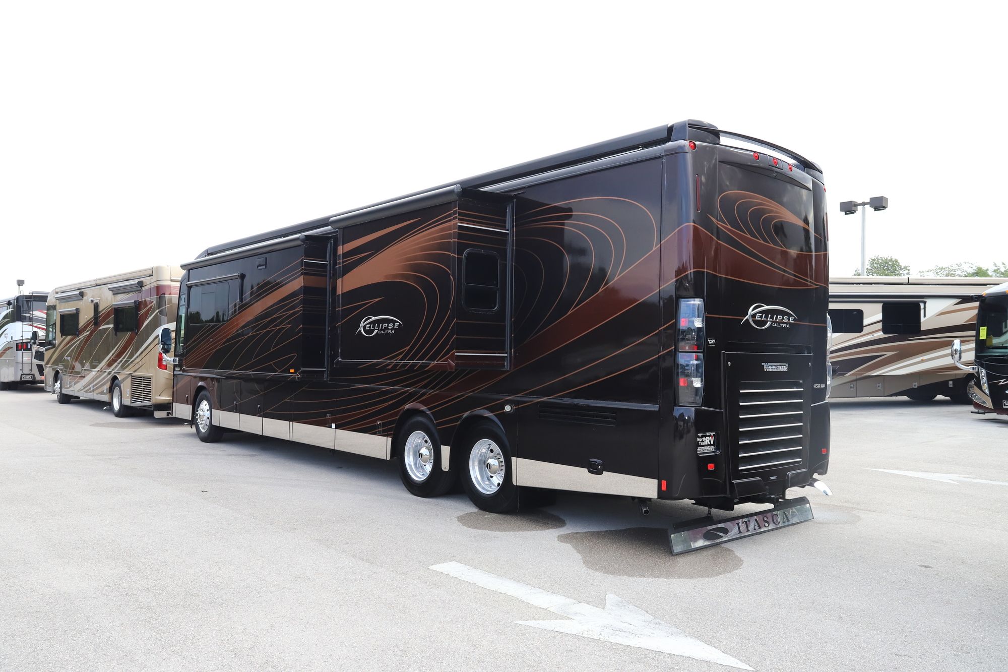 Used 2015 Itasca Ellipse Ultra 42HL Class A  For Sale