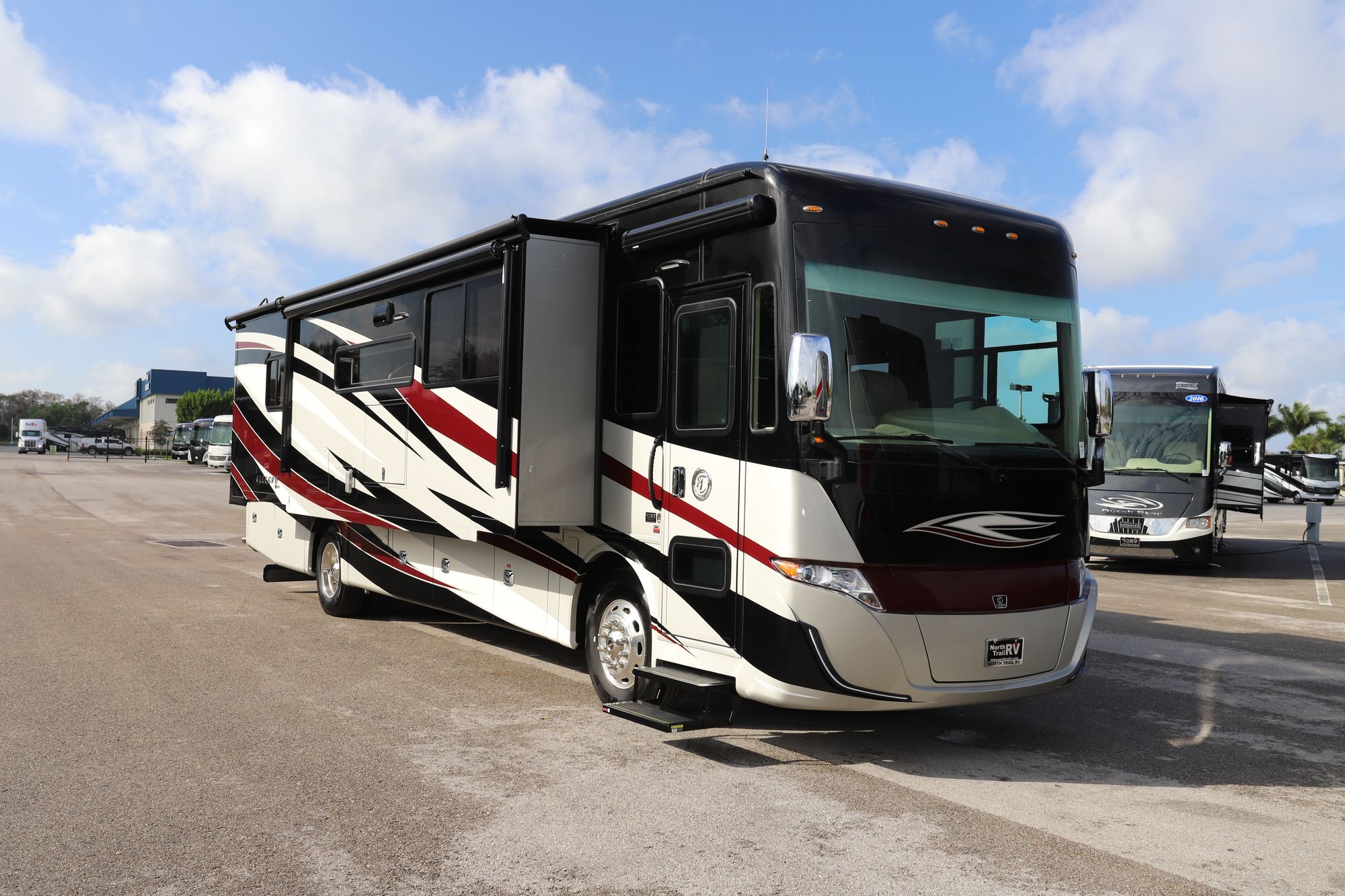 Used 2019 Tiffin Motor Homes Allegro Red 37BA Class A  For Sale