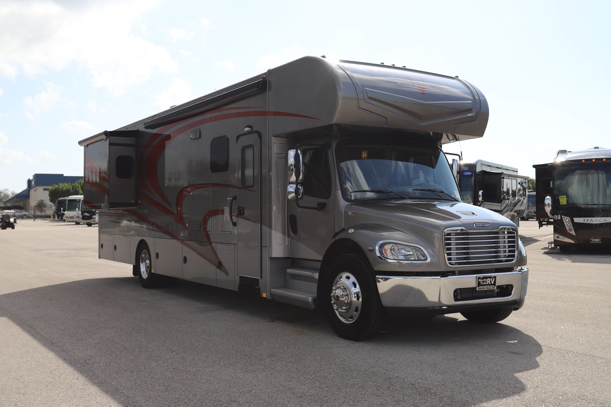 Used 2019 Renegade Rv Valencia 38RW Super C  For Sale