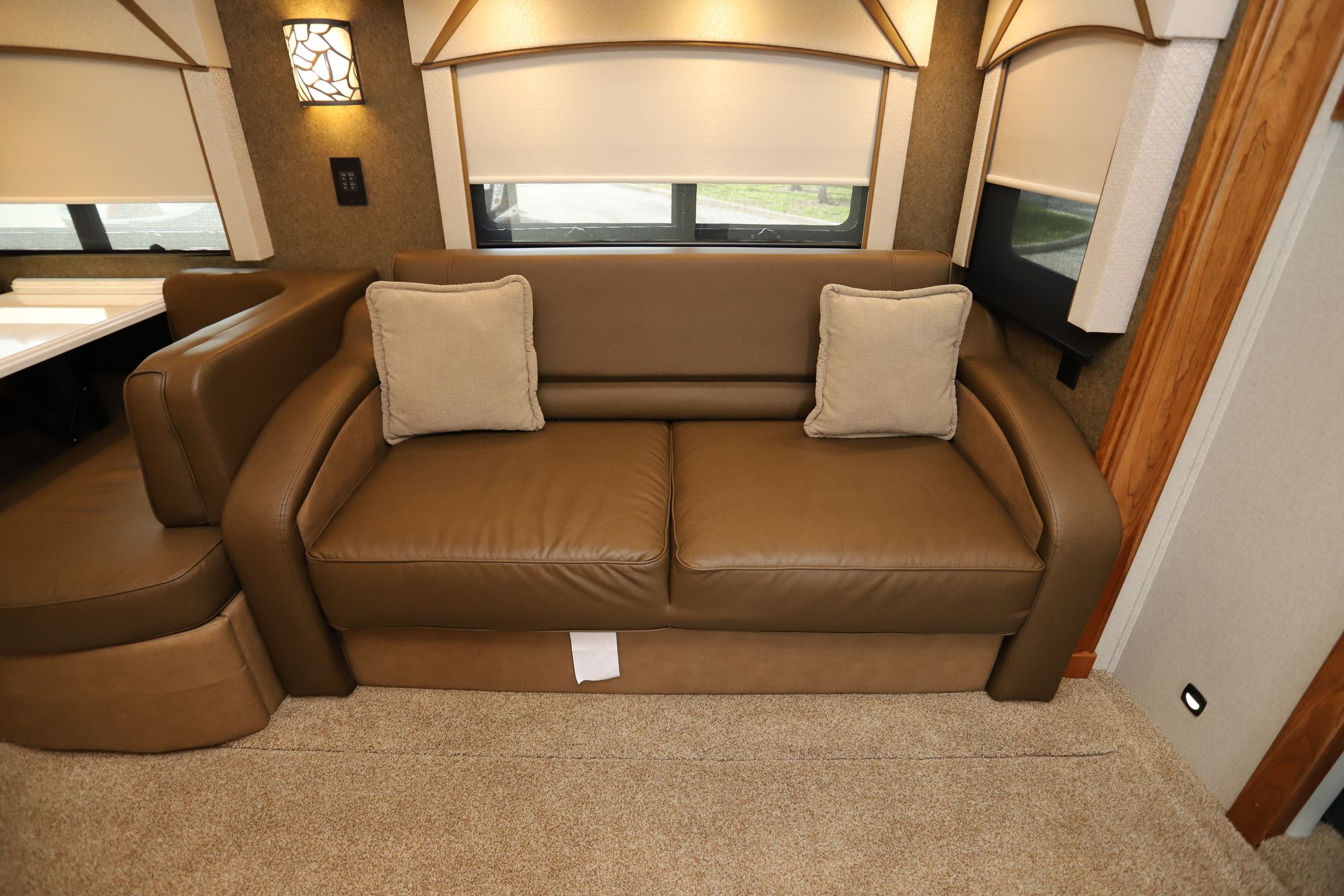 Used 2019 Renegade Rv Valencia 38RW Super C  For Sale