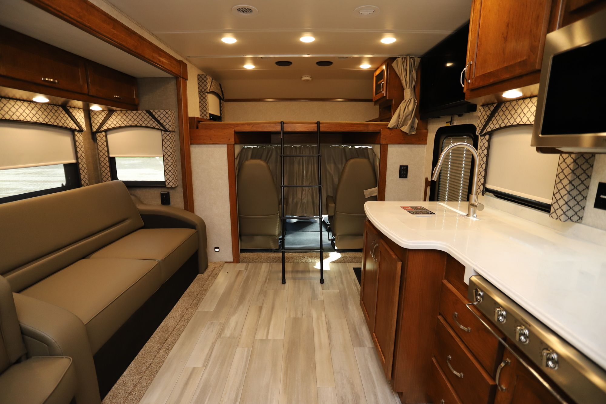 New 2021 Renegade Rv Valencia 38BB Super C  For Sale