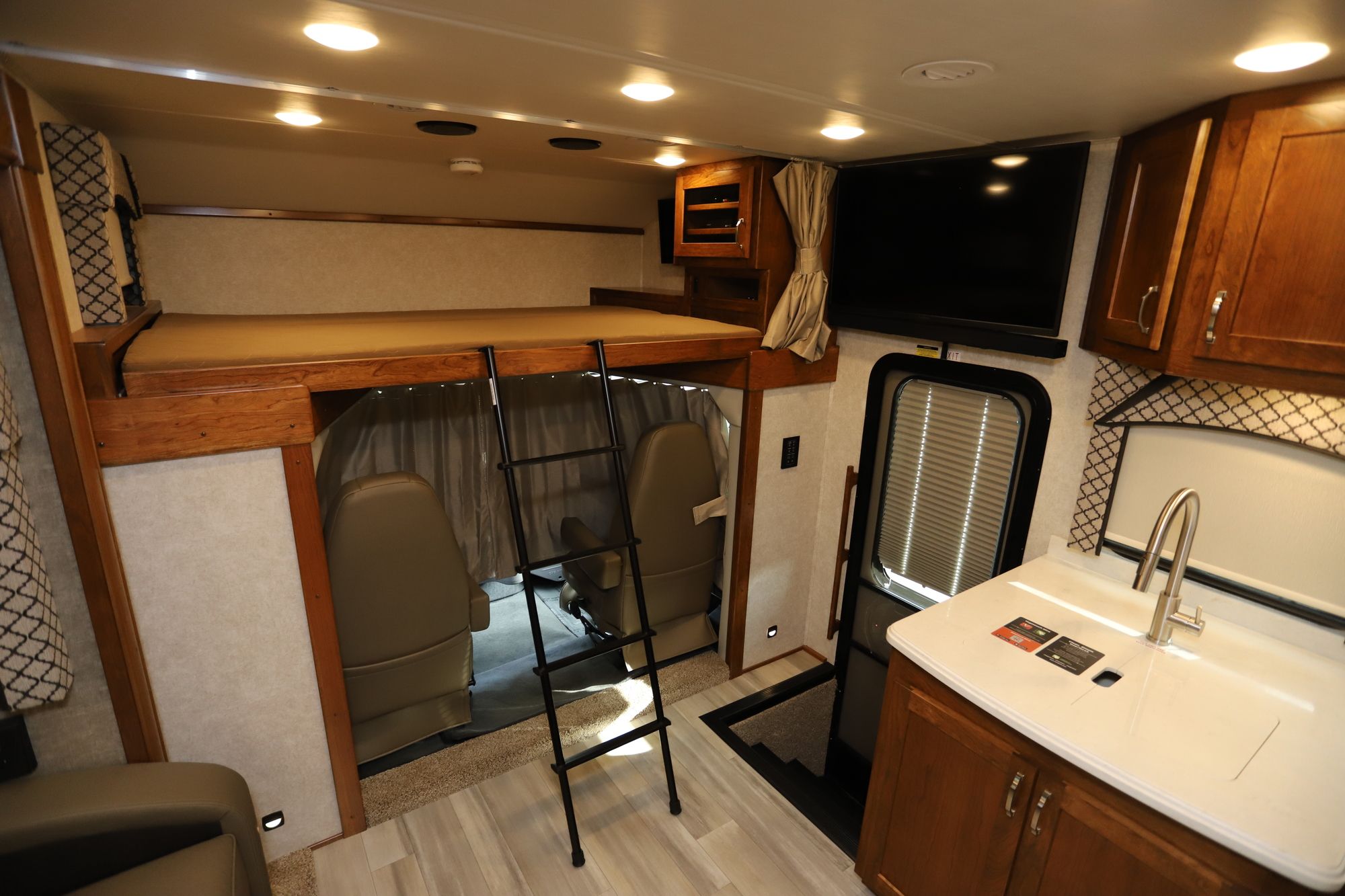 New 2021 Renegade Rv Valencia 38BB Super C  For Sale