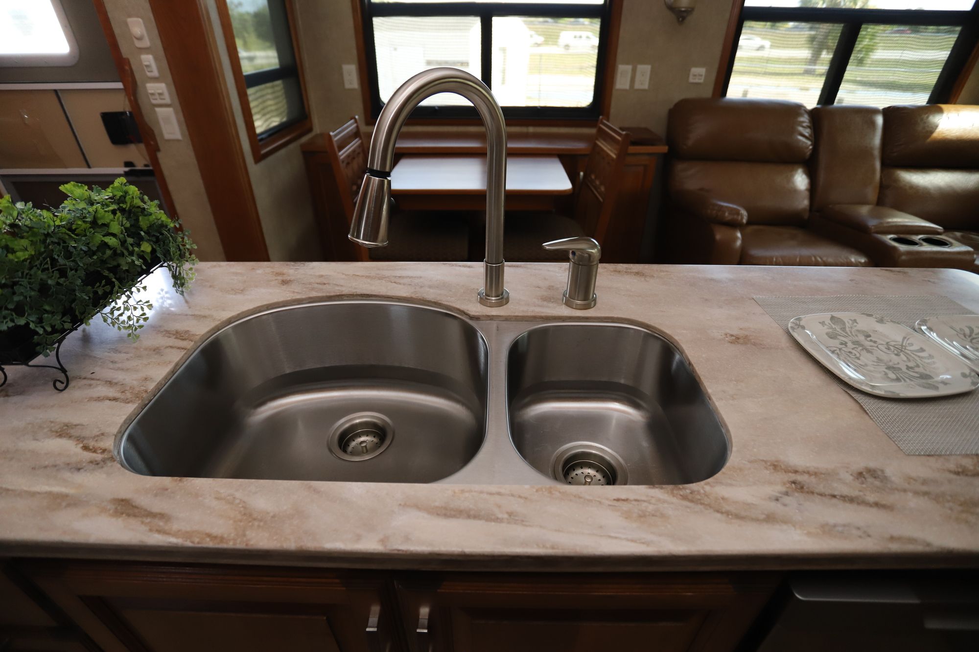 Used 2016 Drv Luxury Suites Mobile Suite 36RSSB3 Fifth Wheel  For Sale