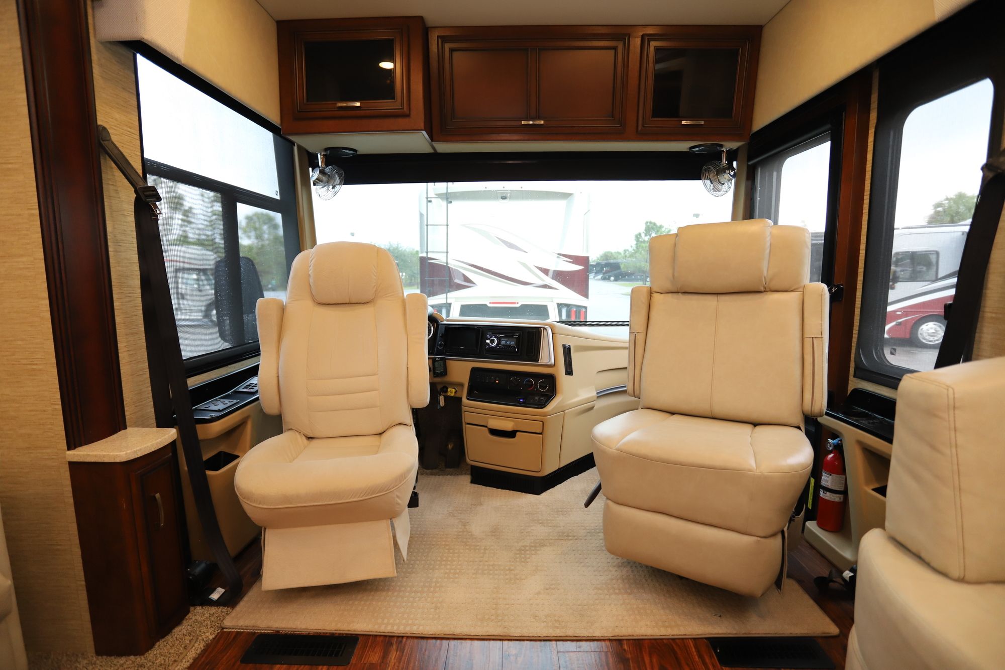 Used 2017 Newmar Ventana Le 3412 Class A  For Sale