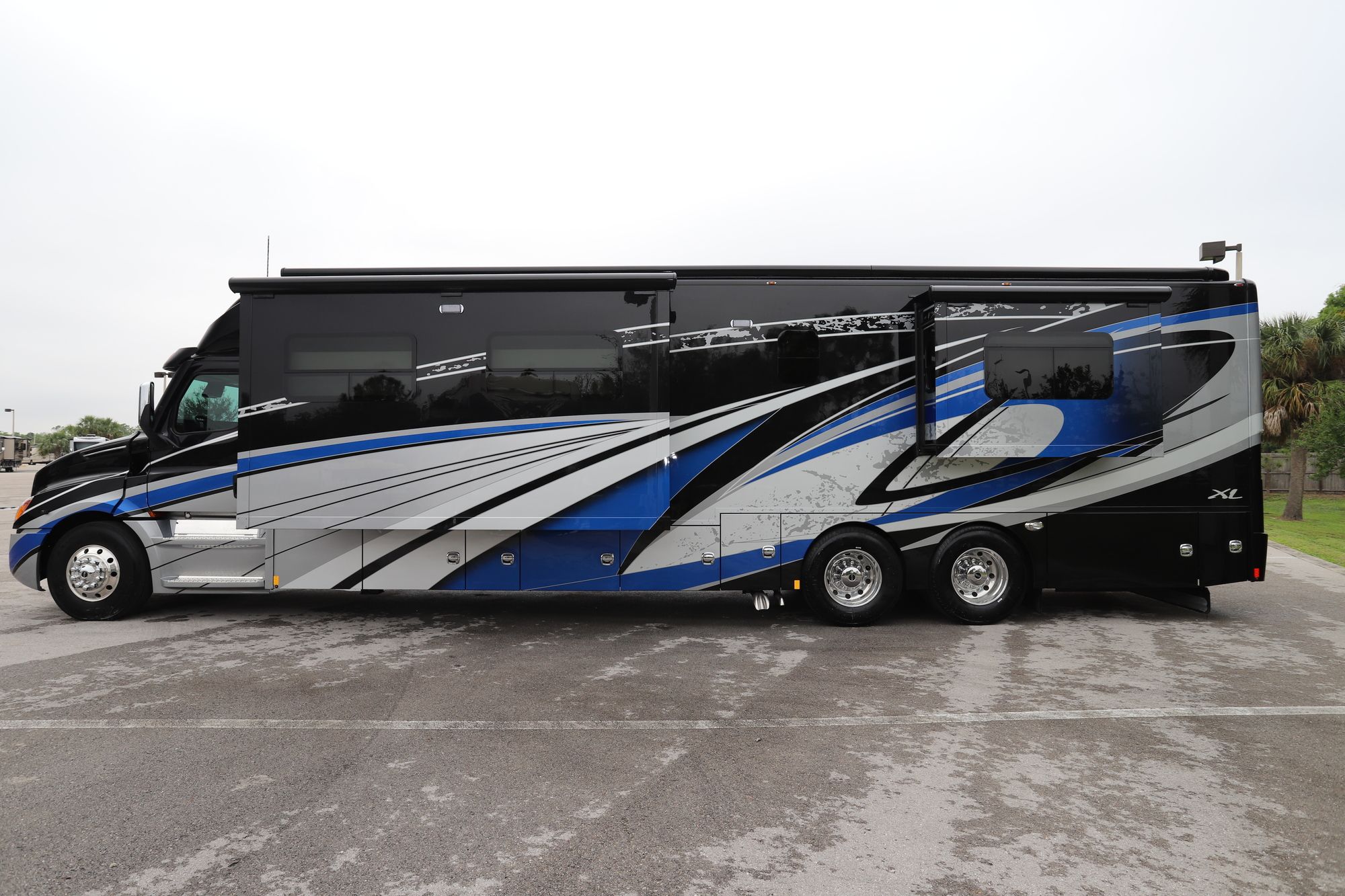 New 2021 Renegade Rv Xl X45BBC Super C  For Sale