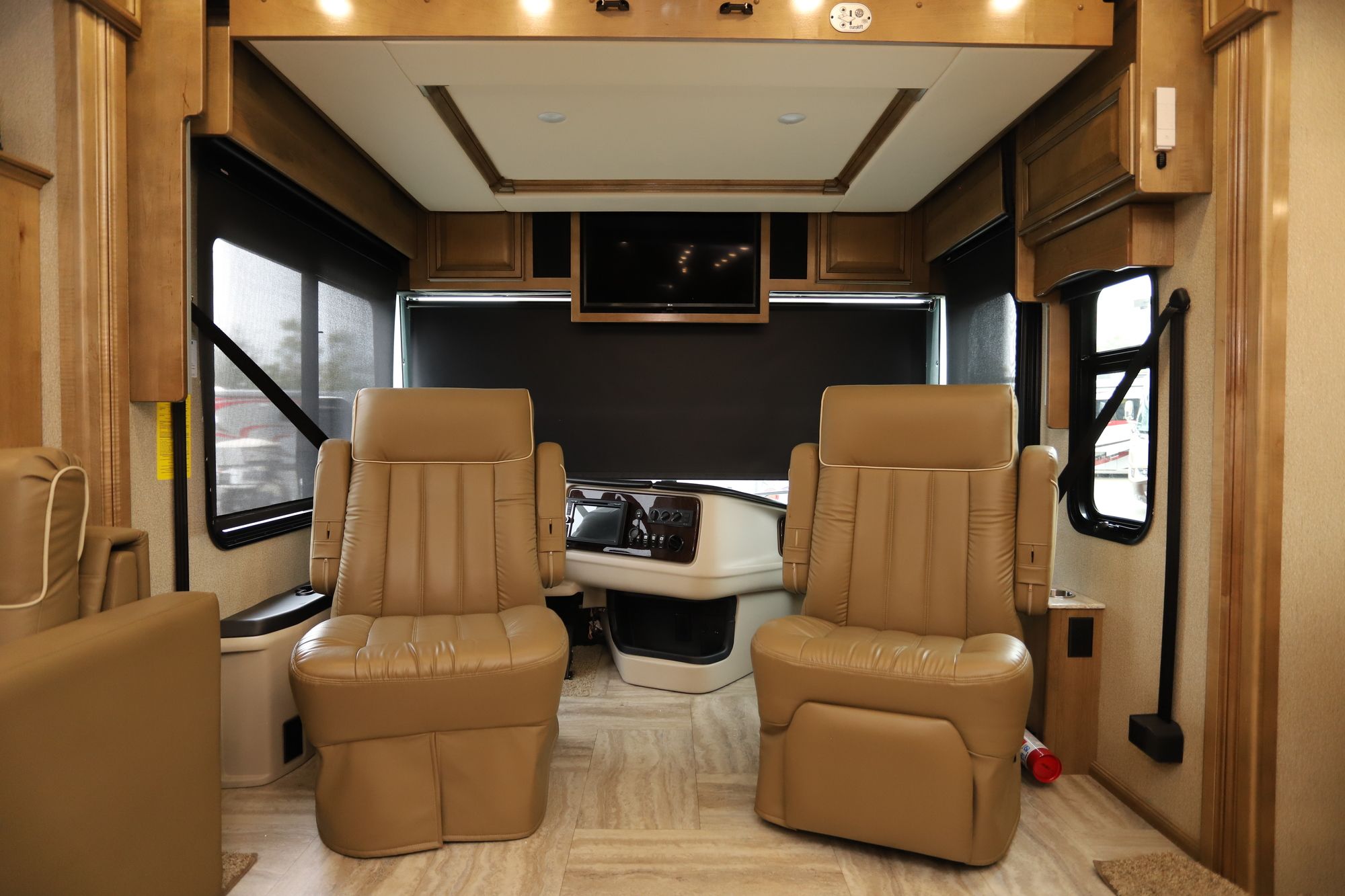 Used 2019 Holiday Rambler Navigator 38F Class A  For Sale