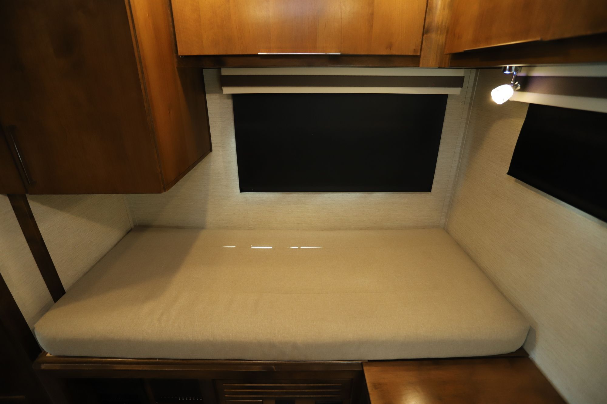 Used 2020 Tiffin Motor Homes Wayfarer 24TW Class C  For Sale