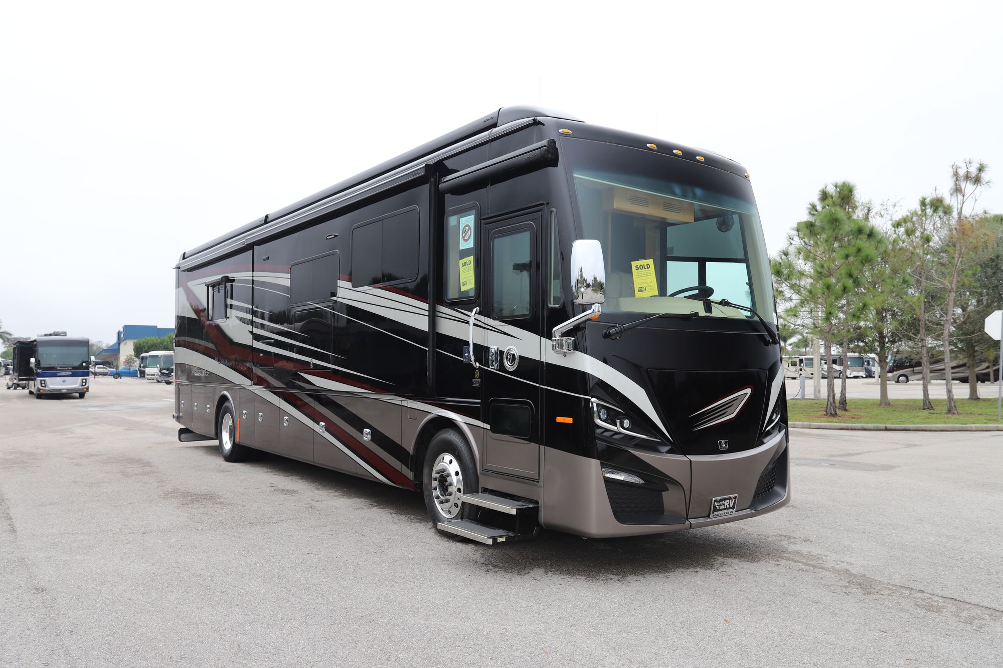 New 2021 Tiffin Motor Homes Phaeton 40IH Class A  For Sale