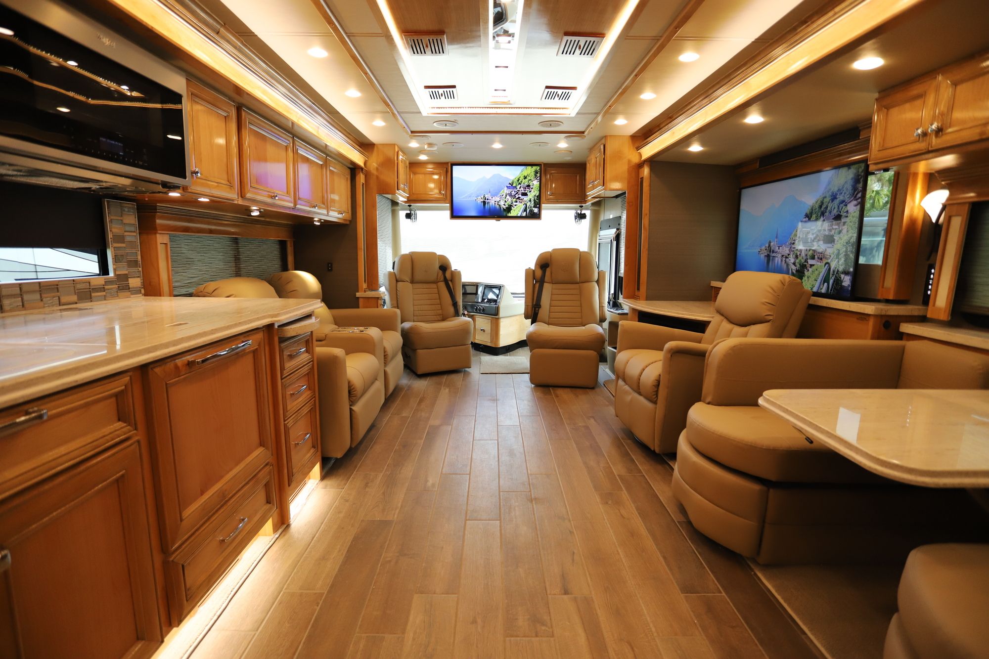 New 2021 Tiffin Motor Homes Phaeton 40IH Class A  For Sale