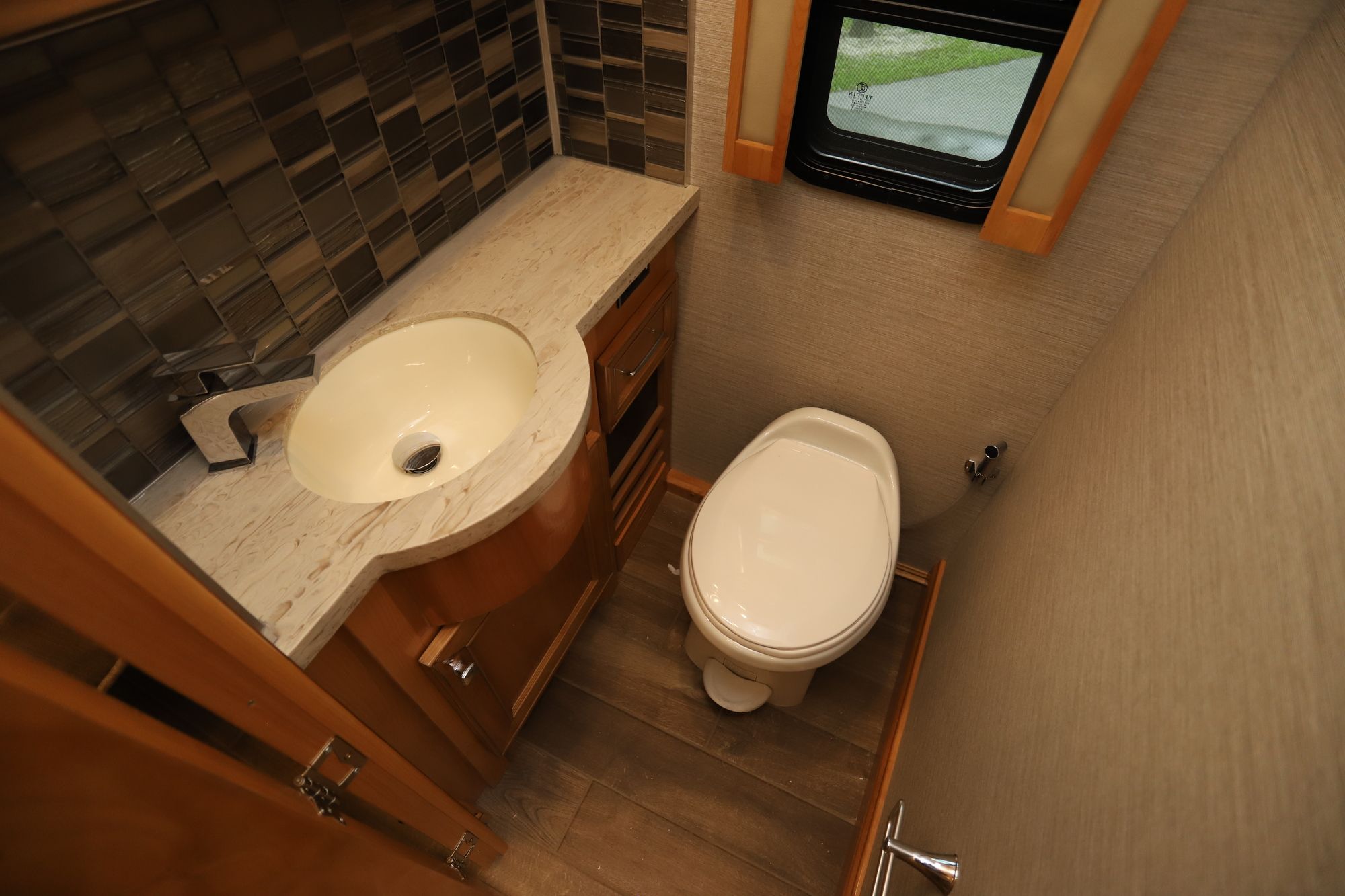 New 2021 Tiffin Motor Homes Phaeton 40IH Class A  For Sale