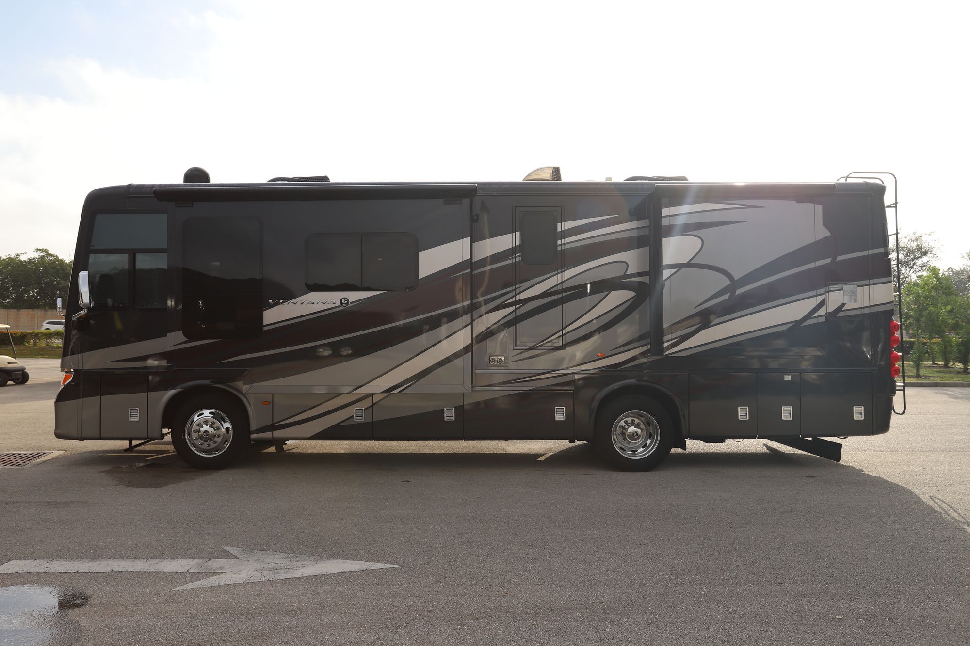 Used 2018 Newmar Ventana 3412 Class A  For Sale