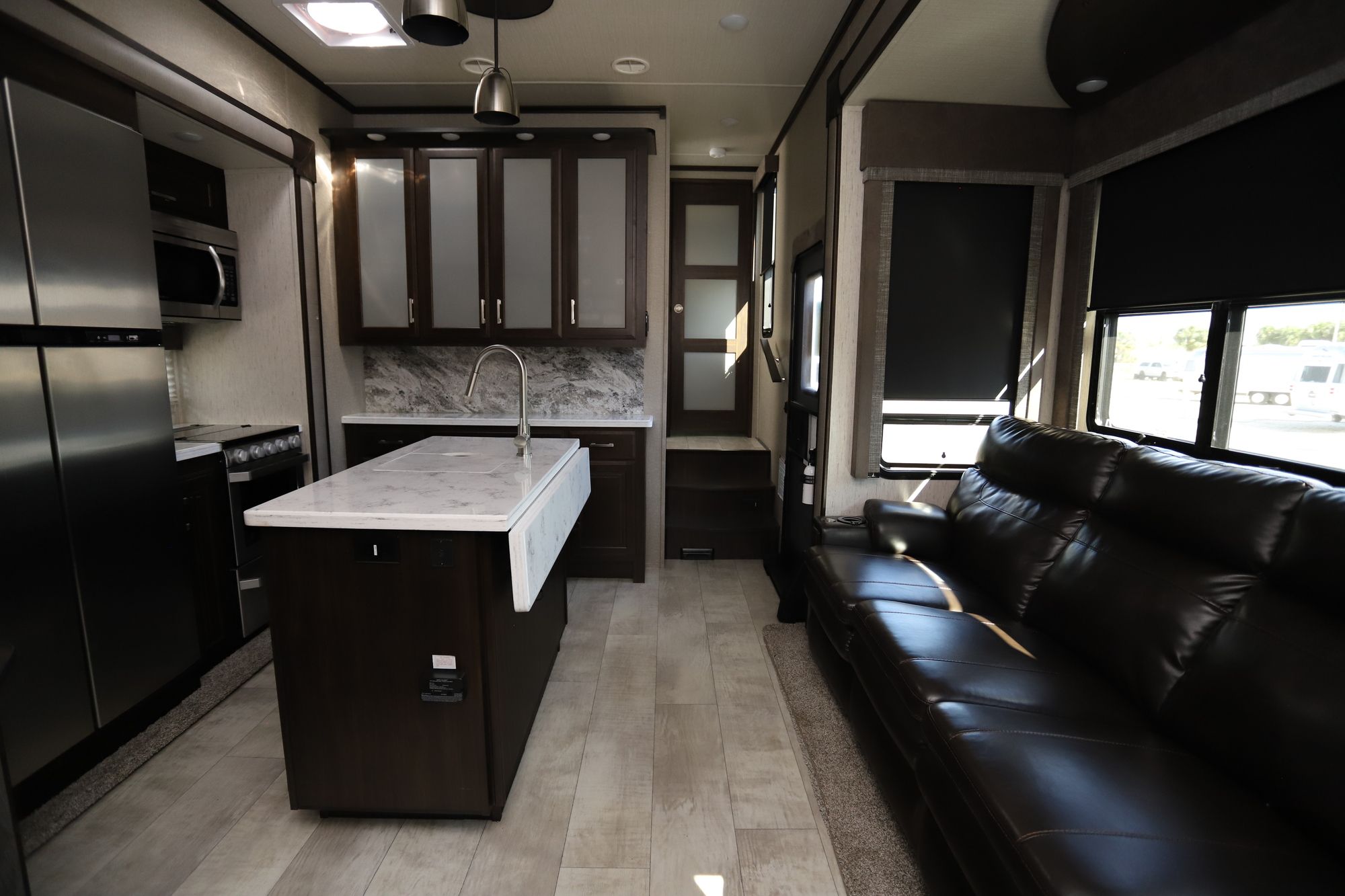 Used 2019 Grand Design Momentum 351M Fifth Wheel  For Sale