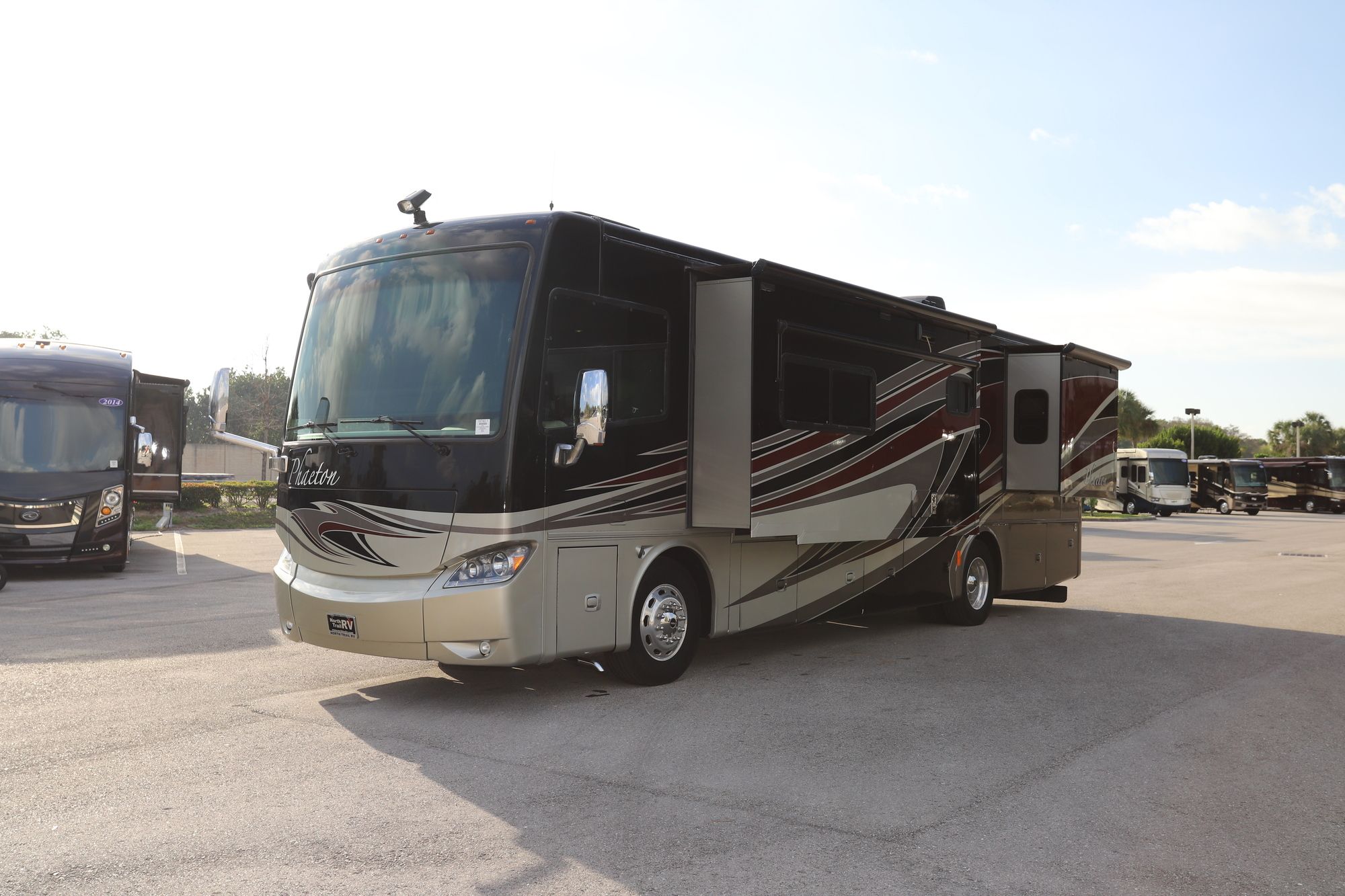 Used 2013 Tiffin Motor Homes Phaeton 36GH Class A  For Sale