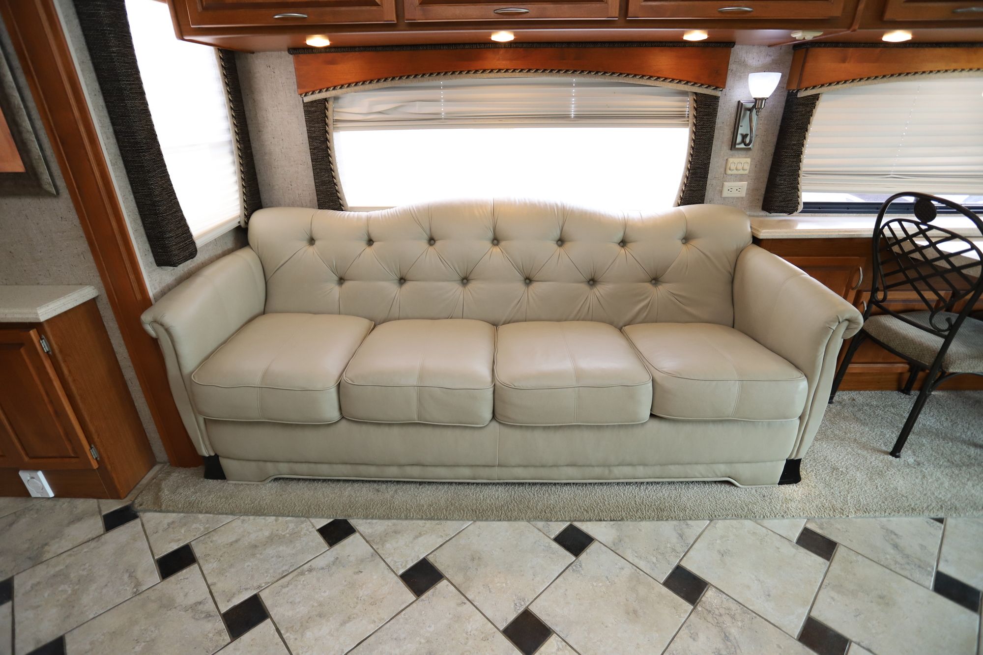 Used 2009 Holiday Rambler Endeavor 41SKQ Class A  For Sale