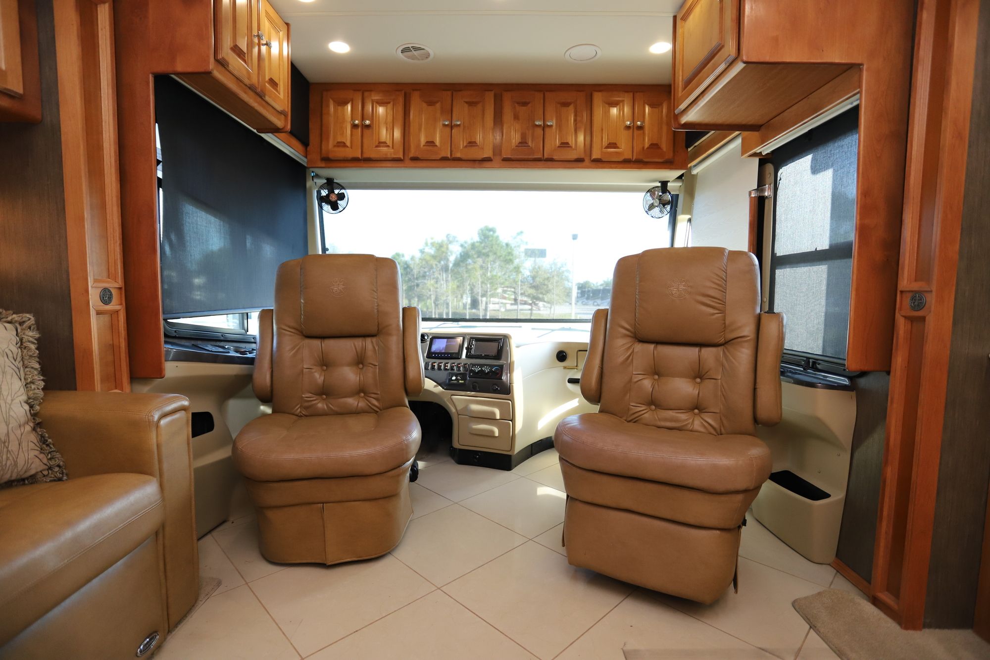 Used 2013 Tiffin Motor Homes Phaeton 36GH Class A  For Sale