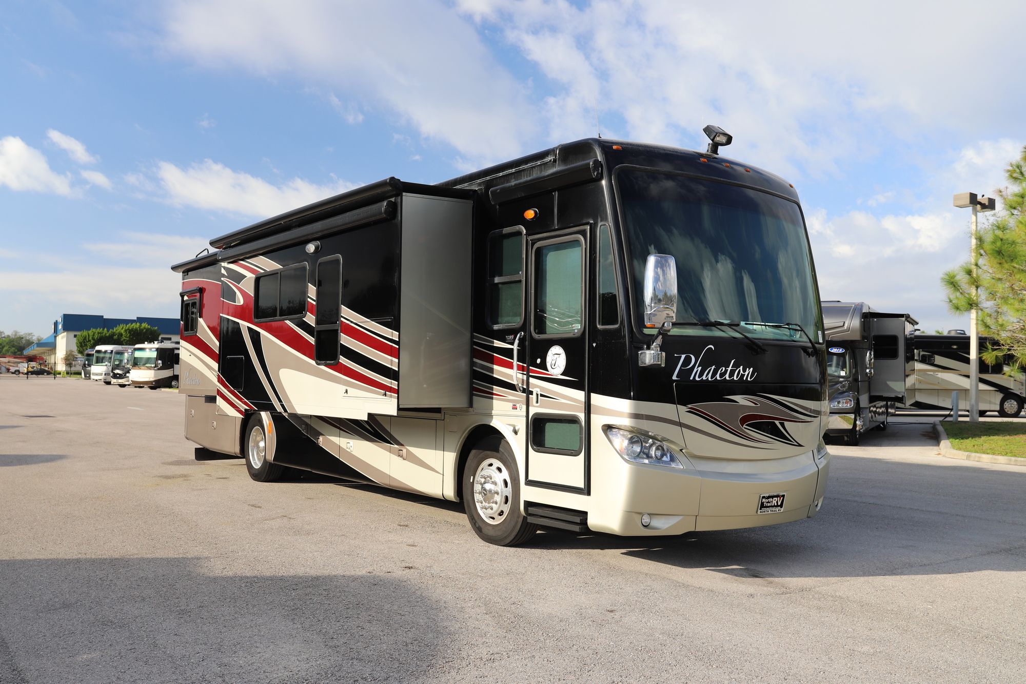 Used 2013 Tiffin Motor Homes Phaeton 36GH Class A  For Sale