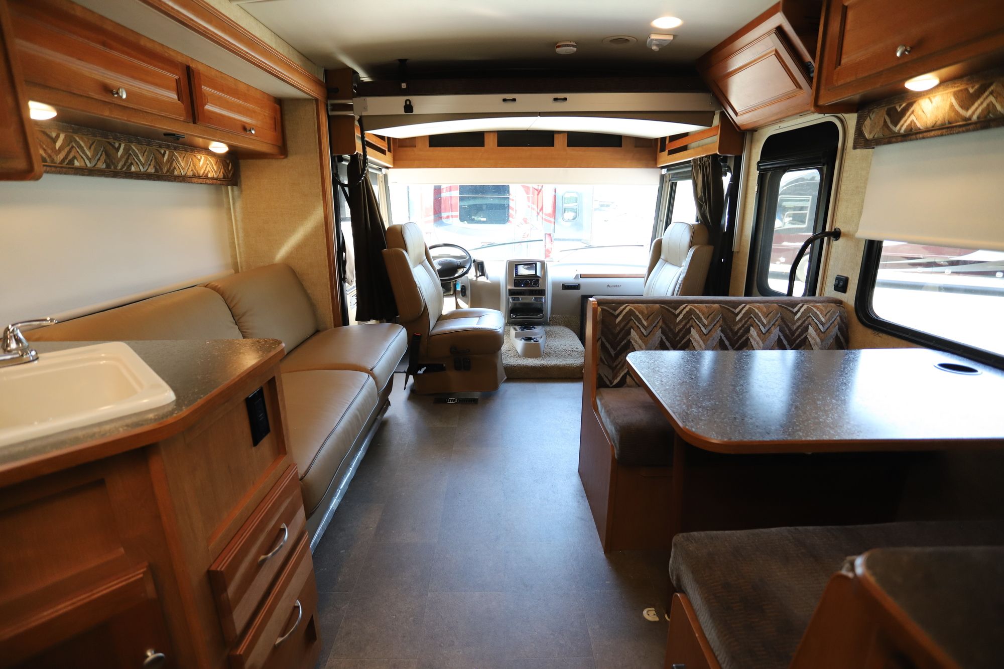 Used 2017 Winnebago Sunstar 29VE Class A  For Sale