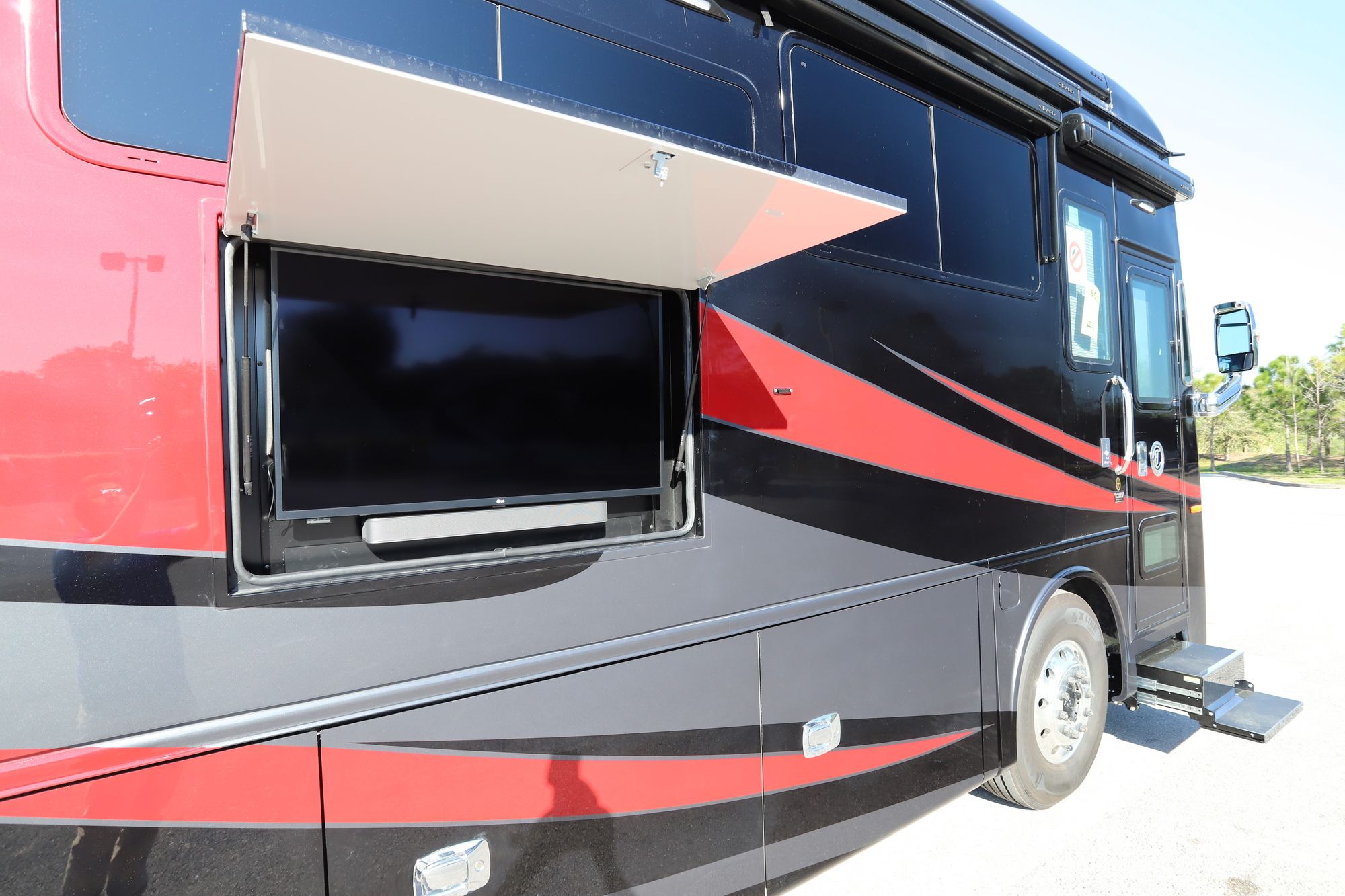 New 2021 Tiffin Motor Homes Allegro Bus 40IP Class A  For Sale