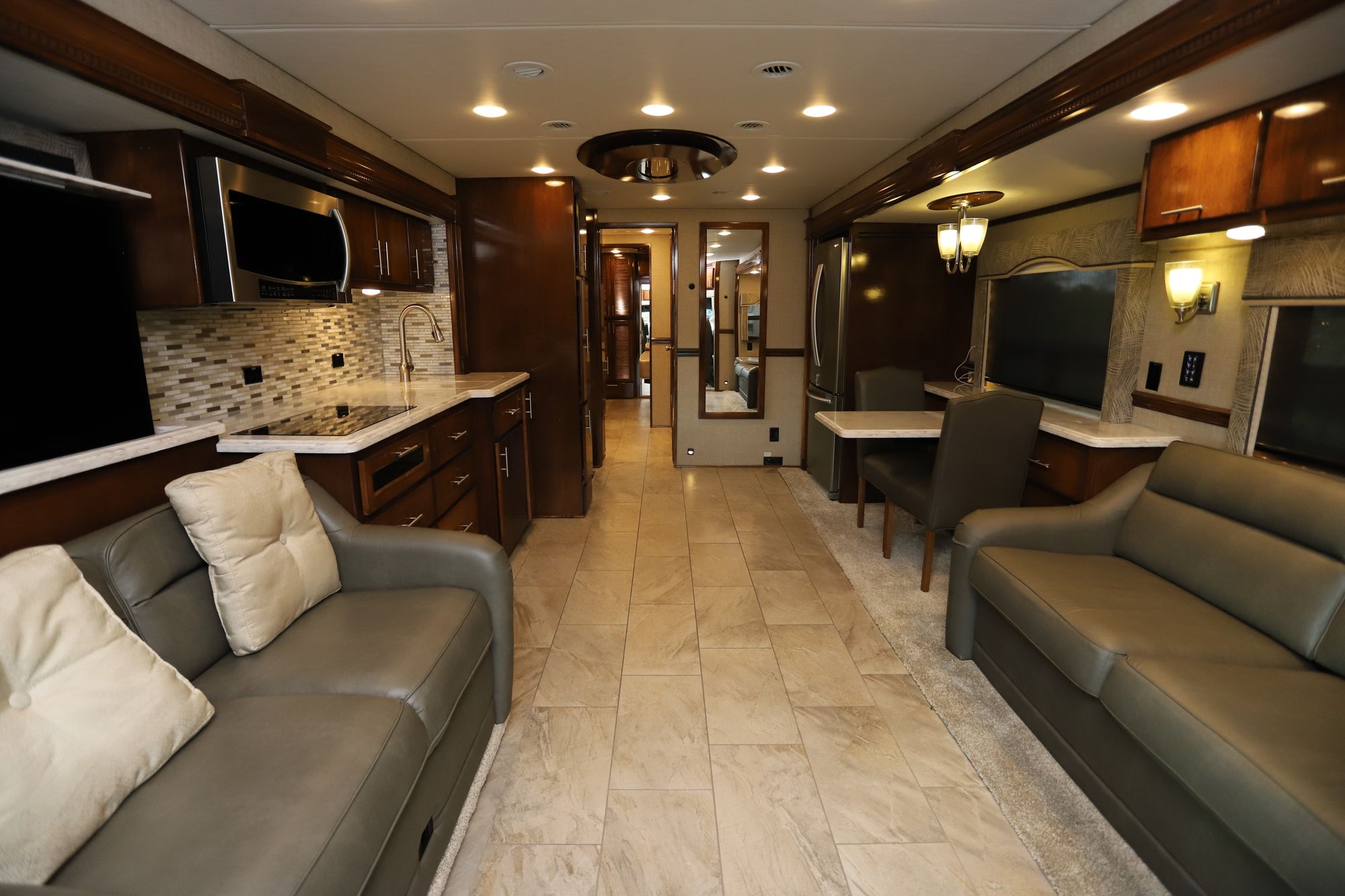 Used 2018 Renegade Rv Xl 45QS Super C  For Sale