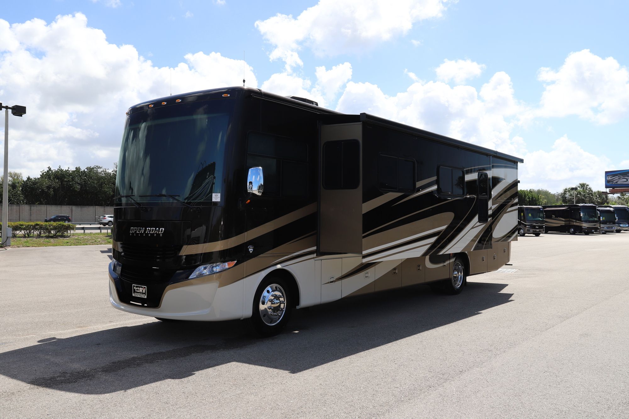 New 2021 Tiffin Motor Homes Allegro 36LA Class A  For Sale