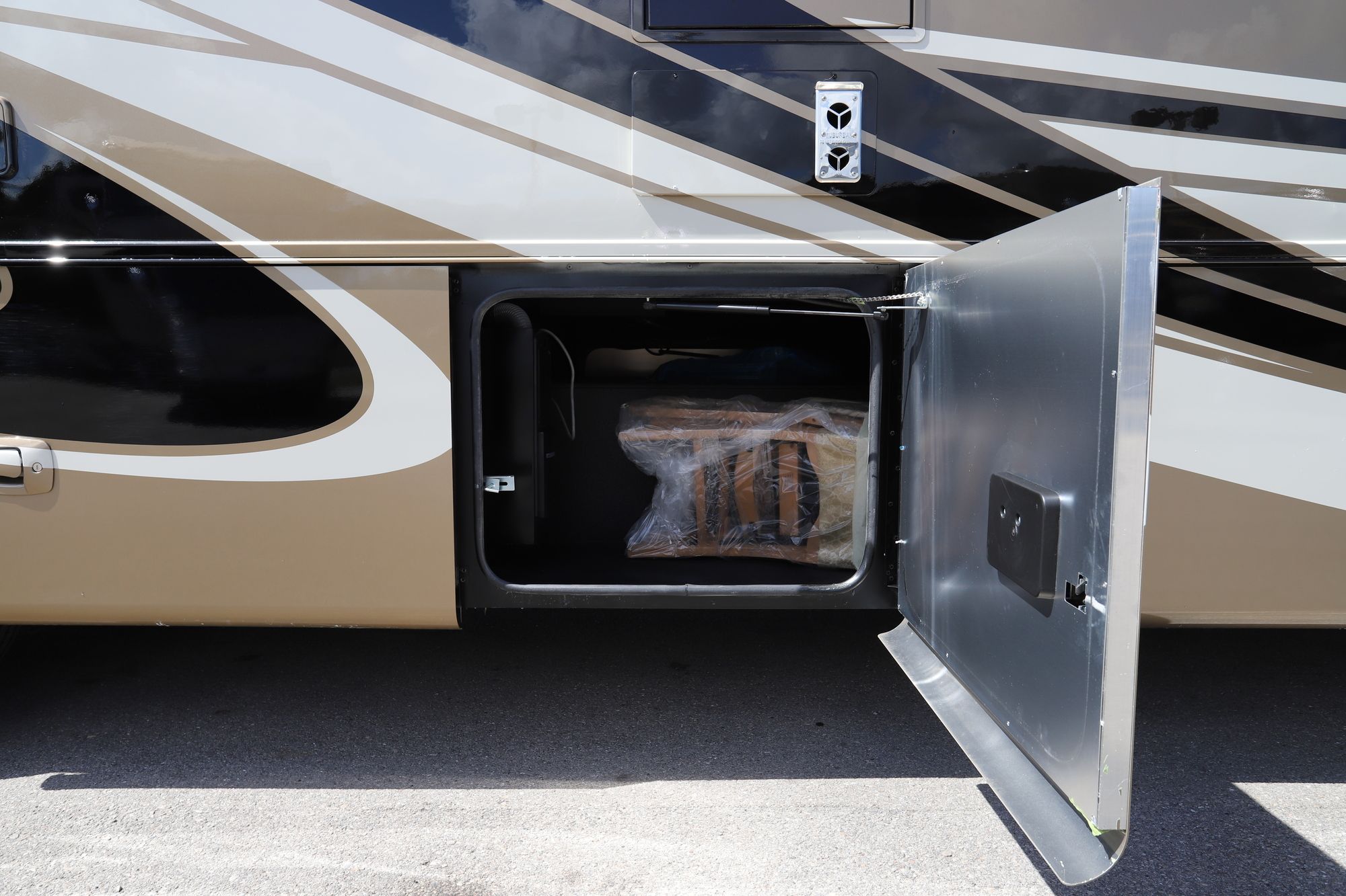New 2021 Tiffin Motor Homes Allegro 36LA Class A  For Sale