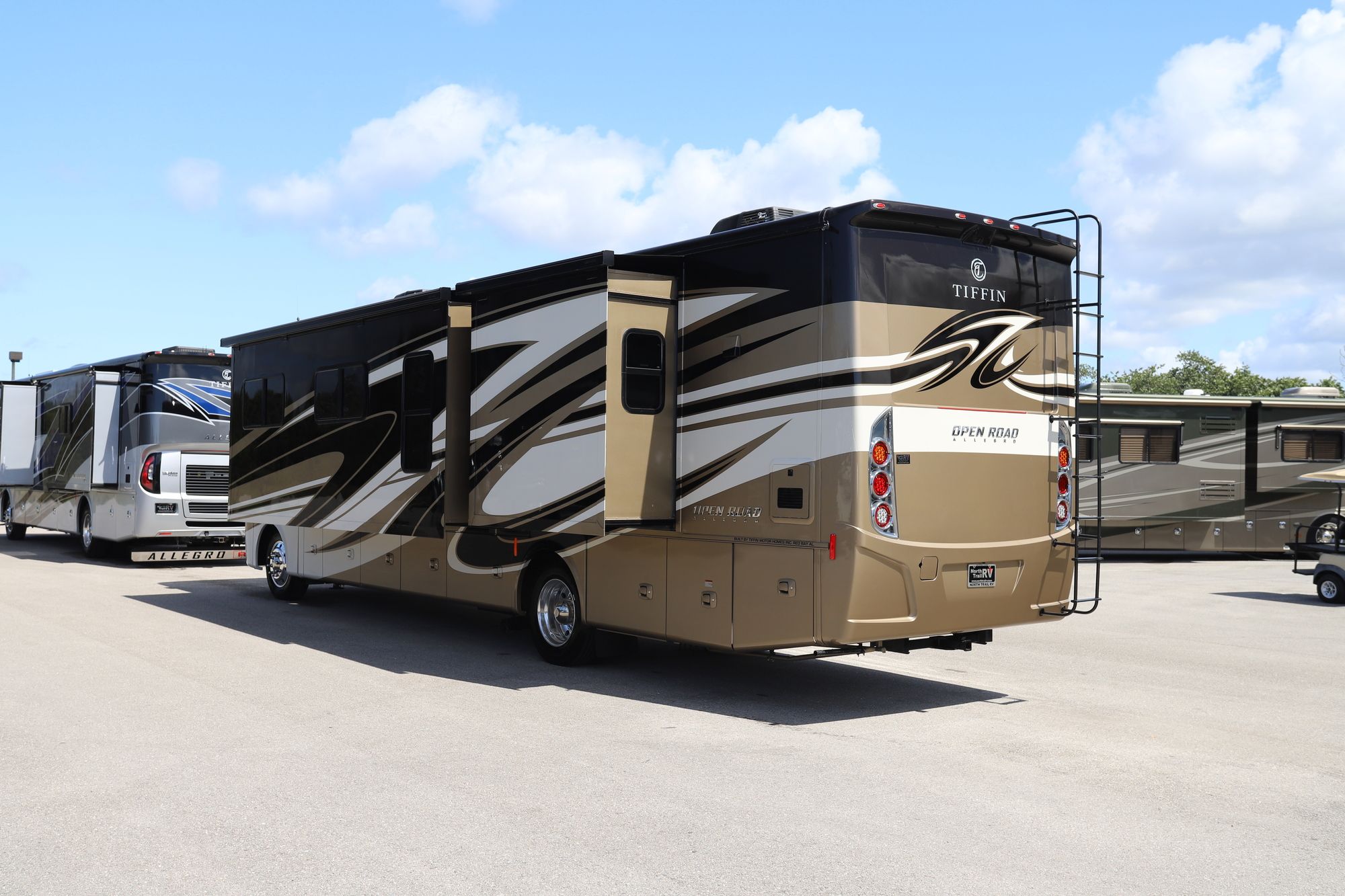 New 2021 Tiffin Motor Homes Allegro 36LA Class A  For Sale