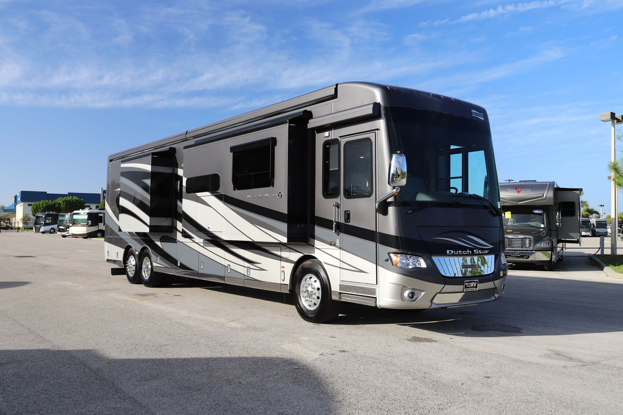 Used 2018 Newmar Dutch Star 4369 Class A  For Sale