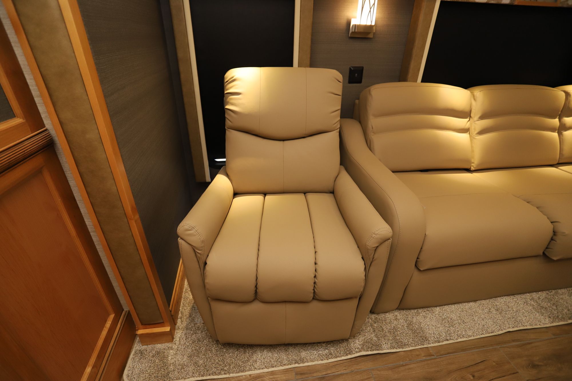 New 2021 Tiffin Motor Homes Allegro 36LA Class A  For Sale