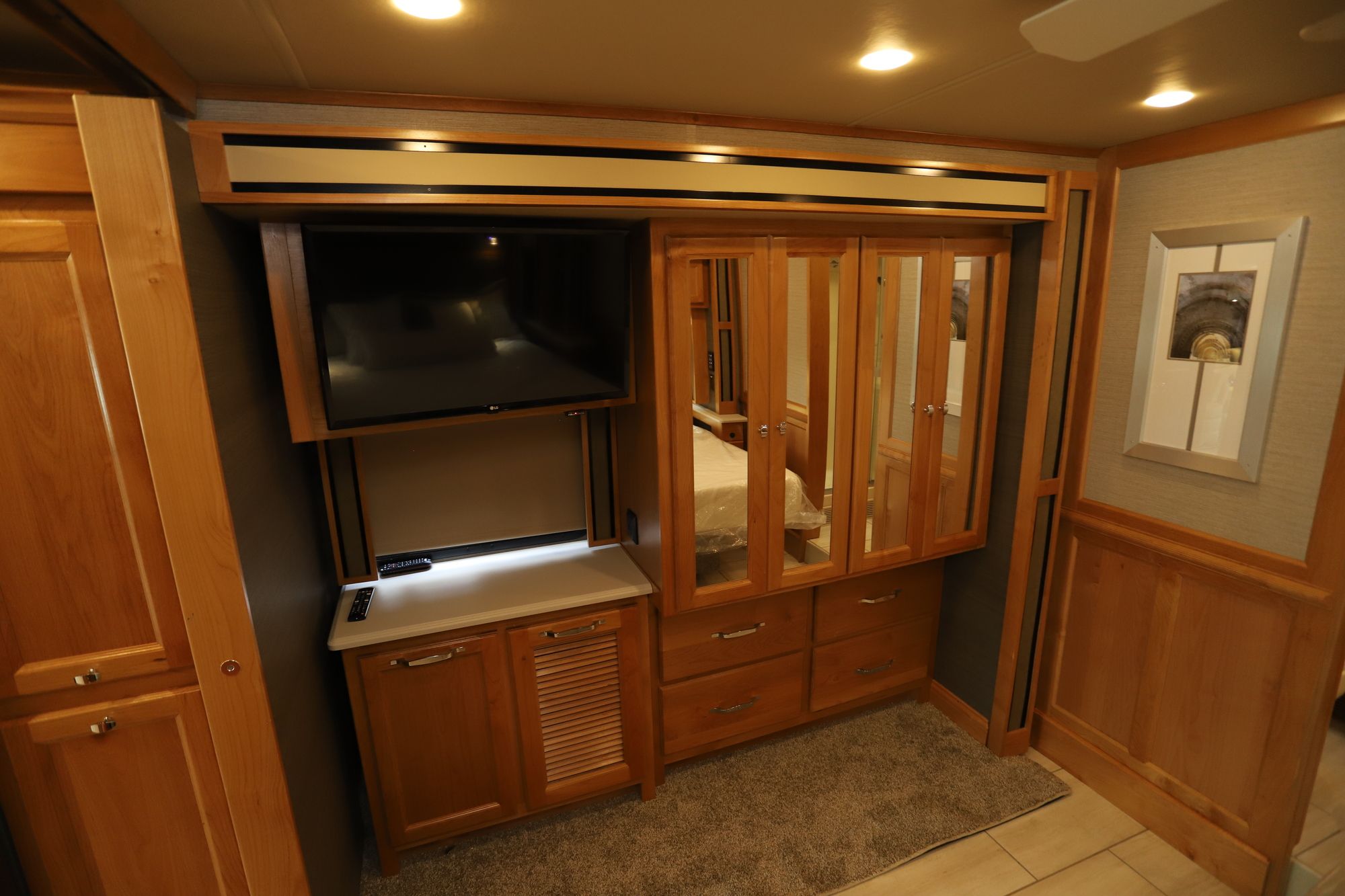 New 2021 Tiffin Motor Homes Allegro Red 37BA Class A  For Sale